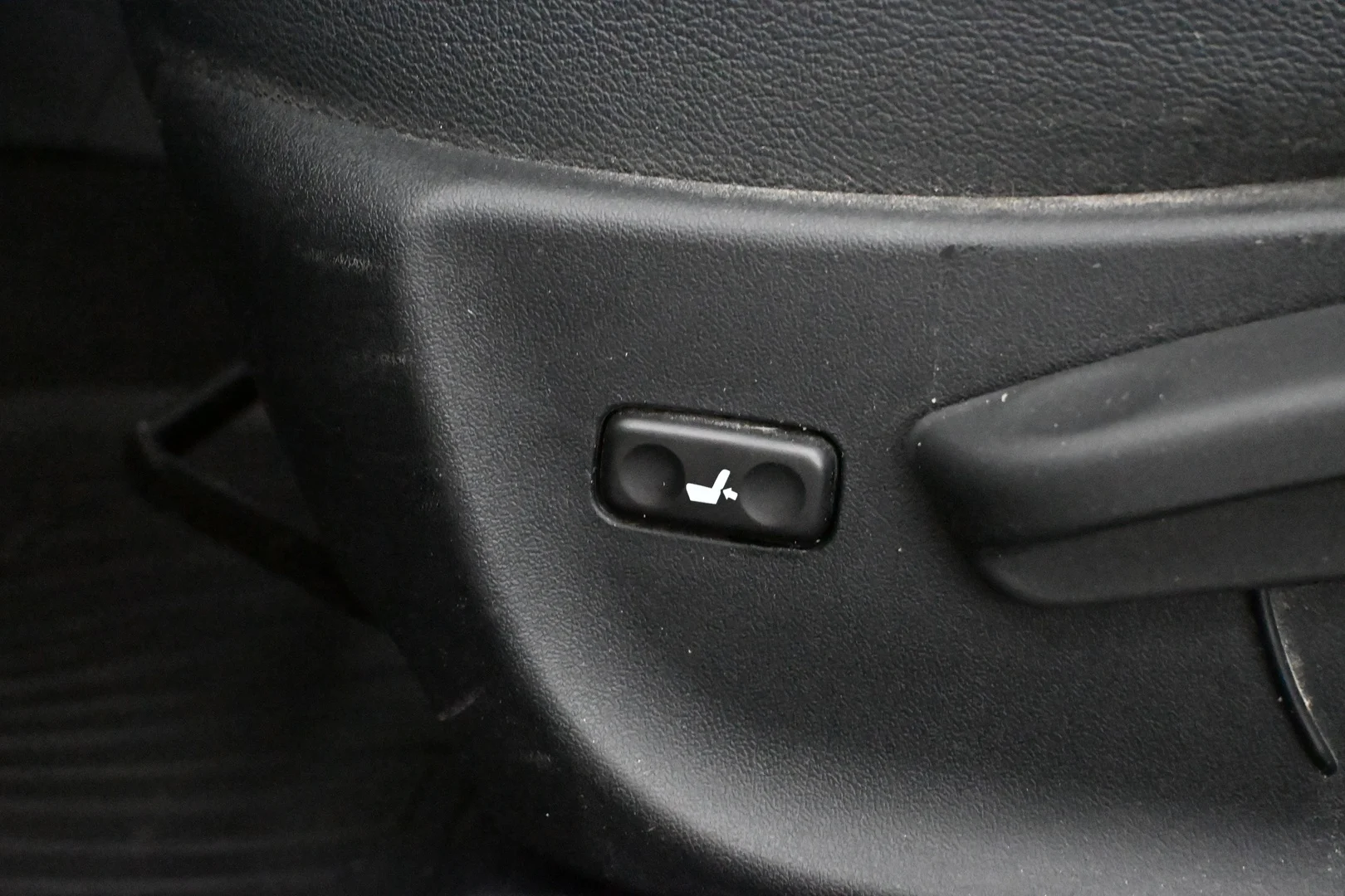Car Image - 1JTua0WKyYXQOICsOllRMv