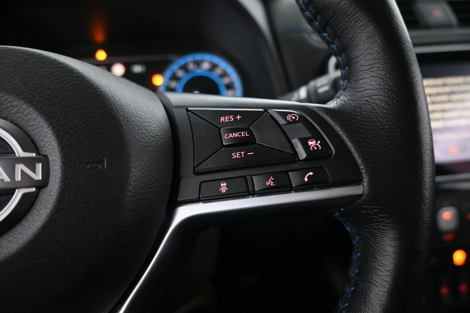 Car Image - 3lZrFCcz2j3TMRGLVw2Wpm