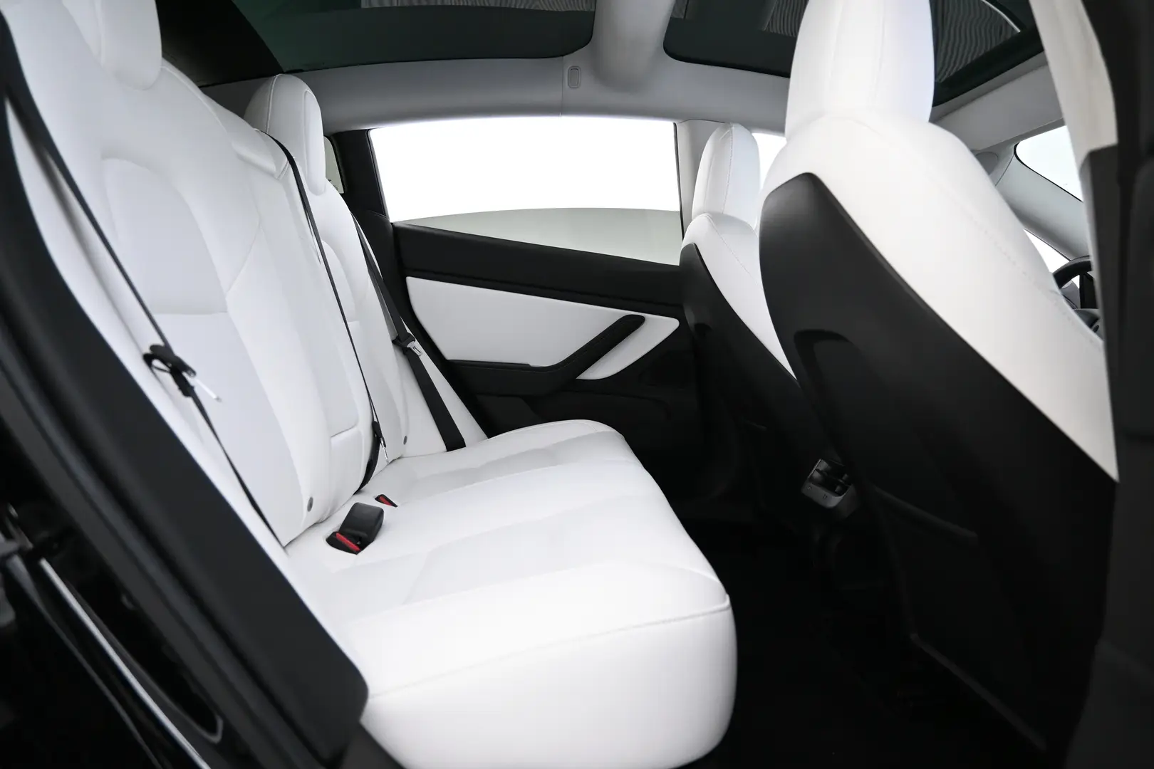 Car Image - 3tV4tPKOhXRCUmhursD8xl