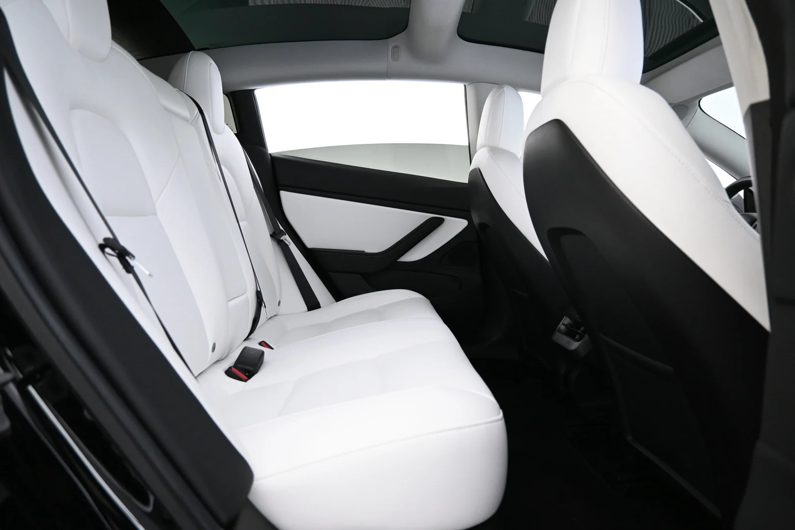 Car Image - 3tV4tPKOhXRCUmhursD8xl
