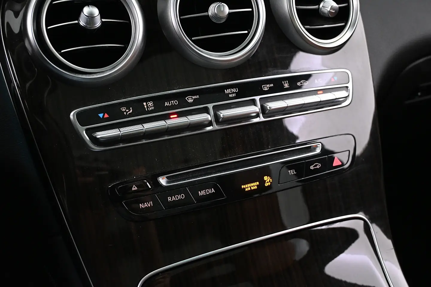 Car Image - 1IWDlre7MUbpkIJk9drEsi