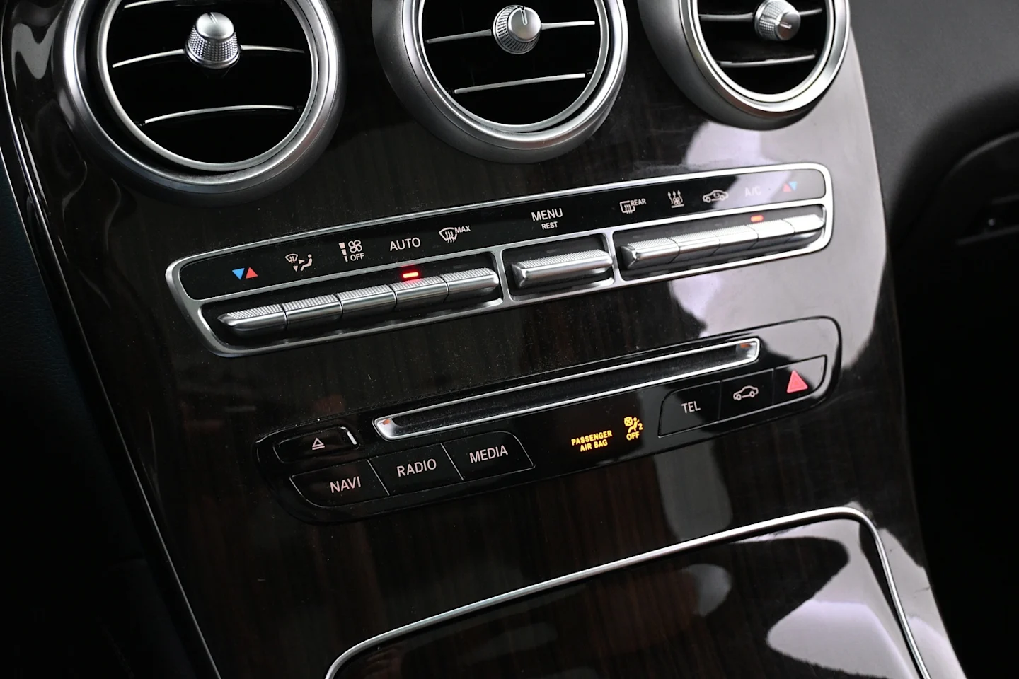 Car Image - 1IWDlre7MUbpkIJk9drEsi