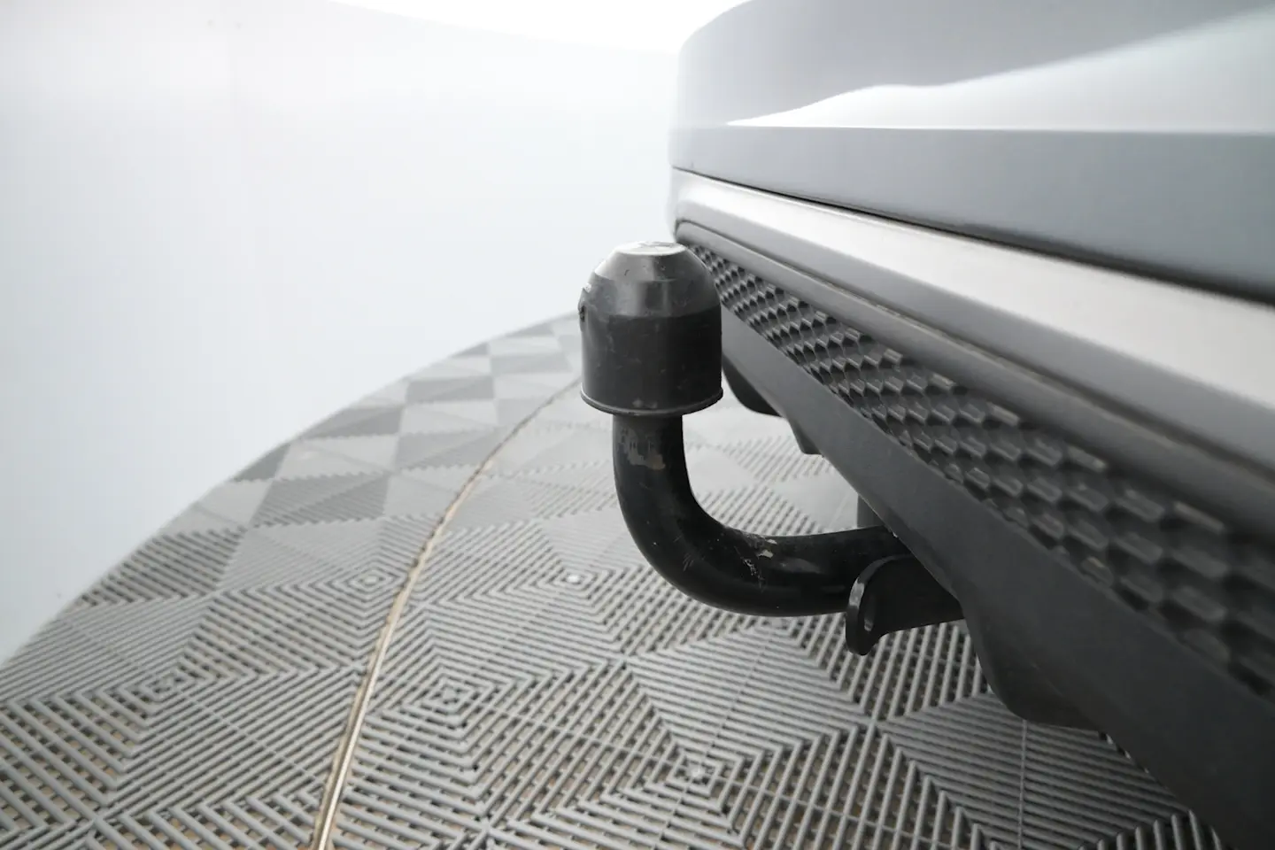 Car Image - 3n5K5kkTp9uM9Tl0EfrkWE