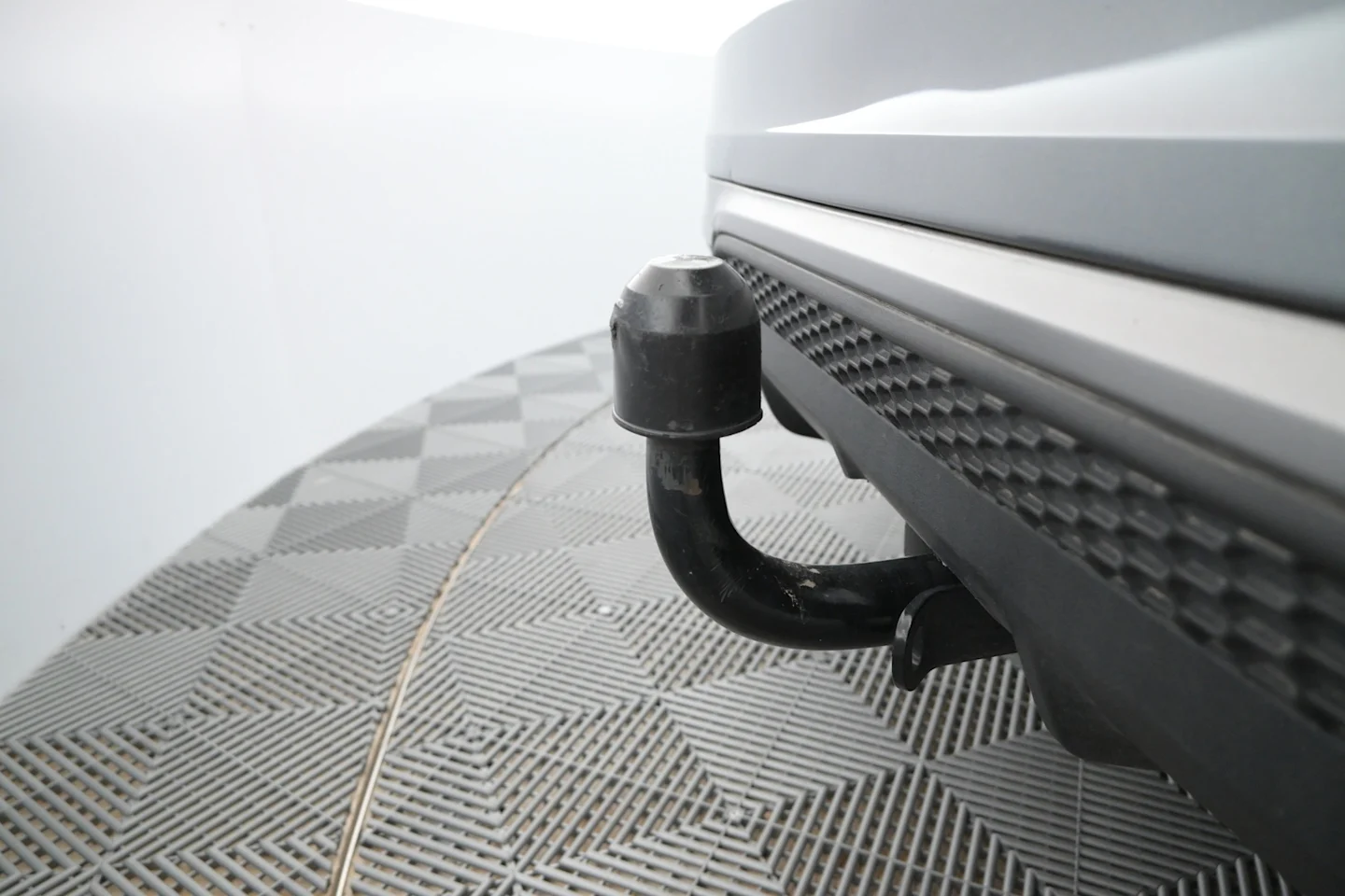 Car Image - 3n5K5kkTp9uM9Tl0EfrkWE