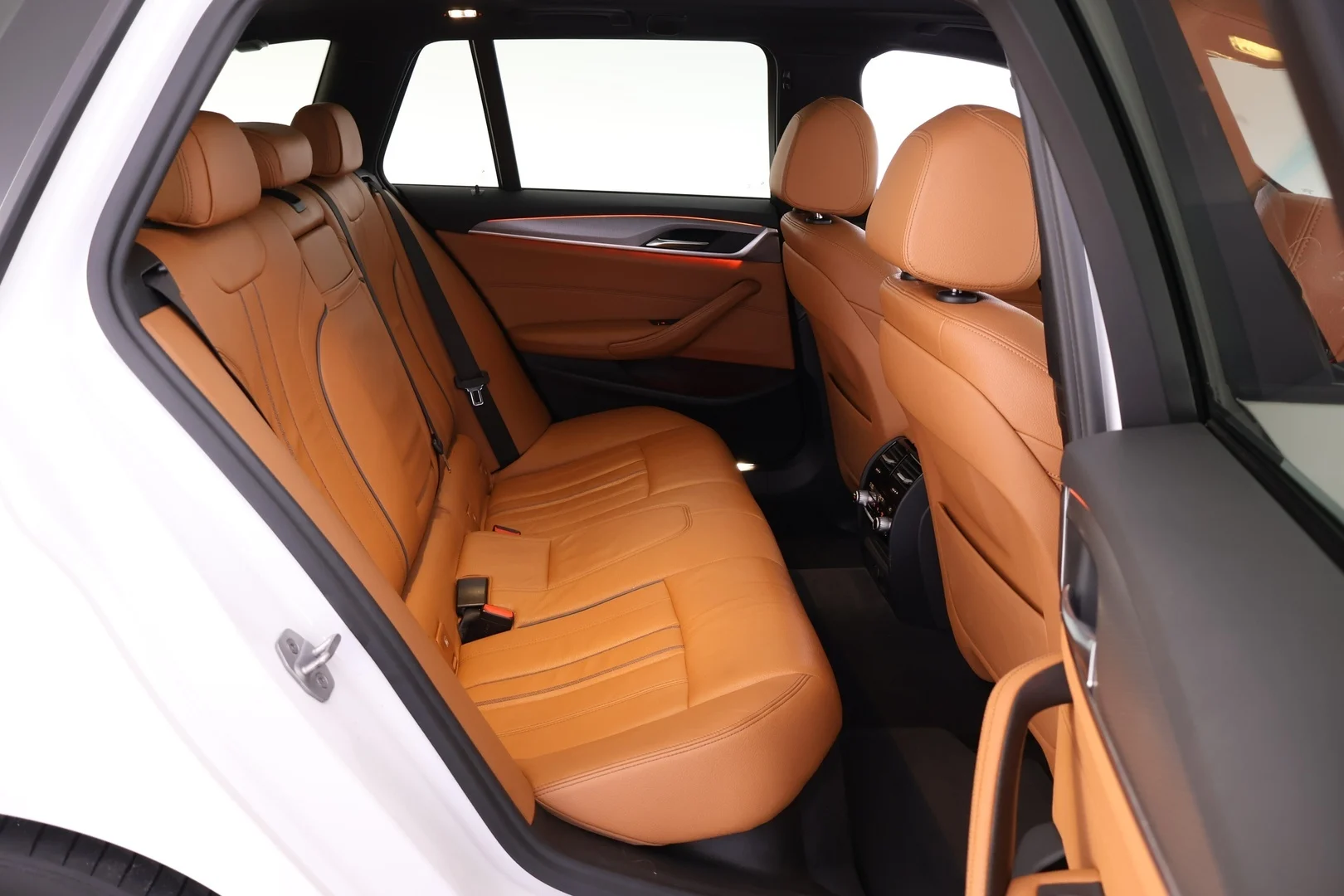 Car Image - 6zuizf5dqz6Gc7m2Jx0LP4