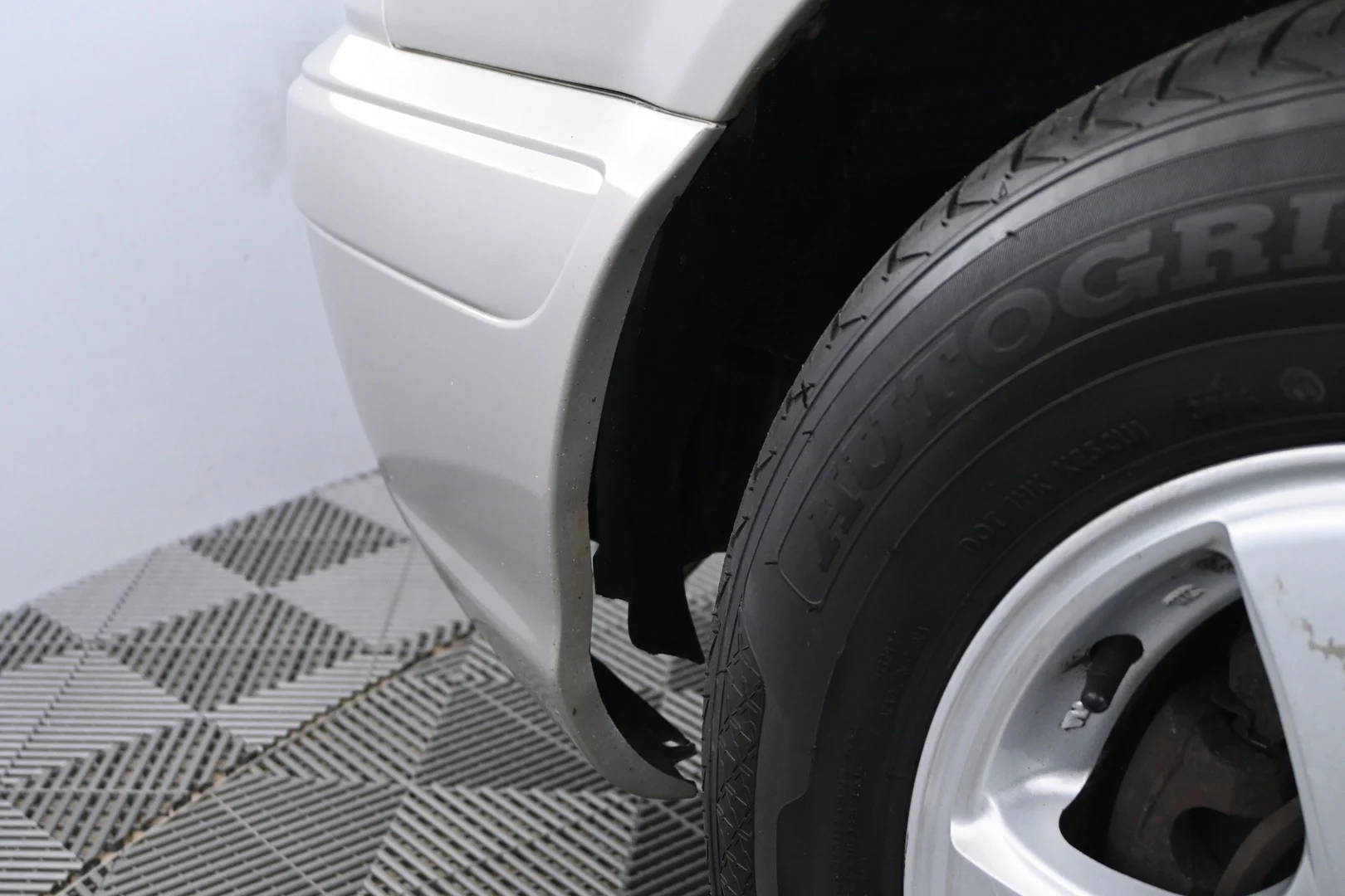 Car Image - 7g68A92G93xPAyL1Zm2DKQ