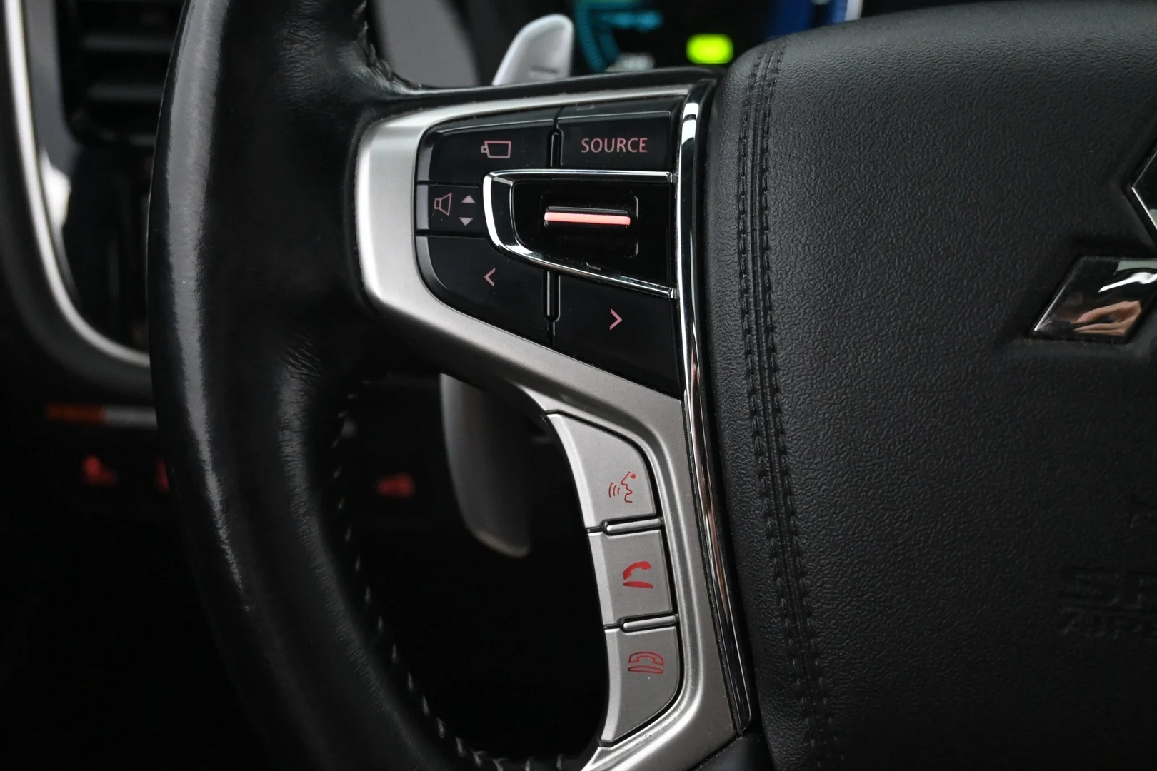 Car Image - 2SAMVje4uvCIewS8bVksO4