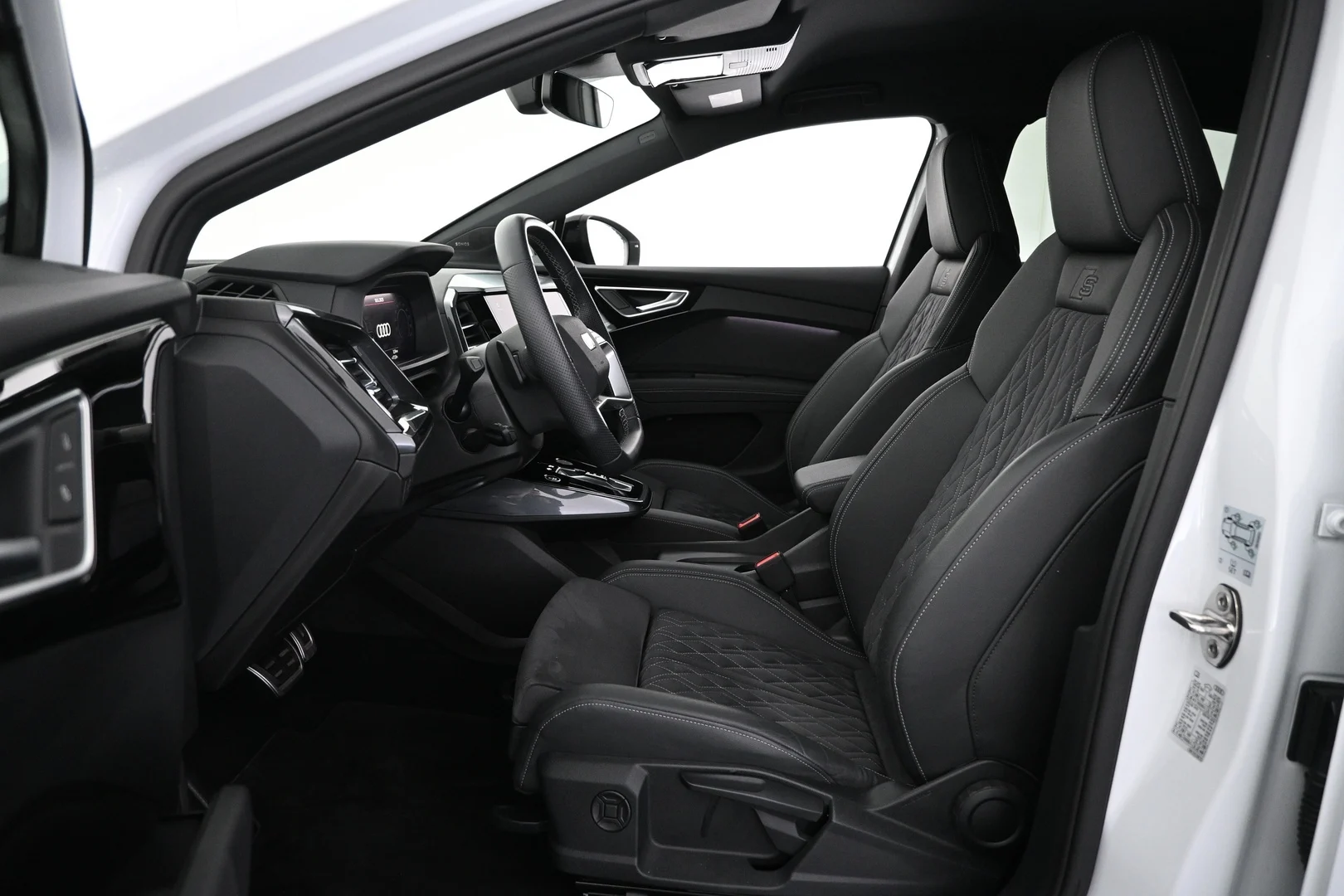 Car Image - O4ACs7zZ9fvtpUvTPBCdr