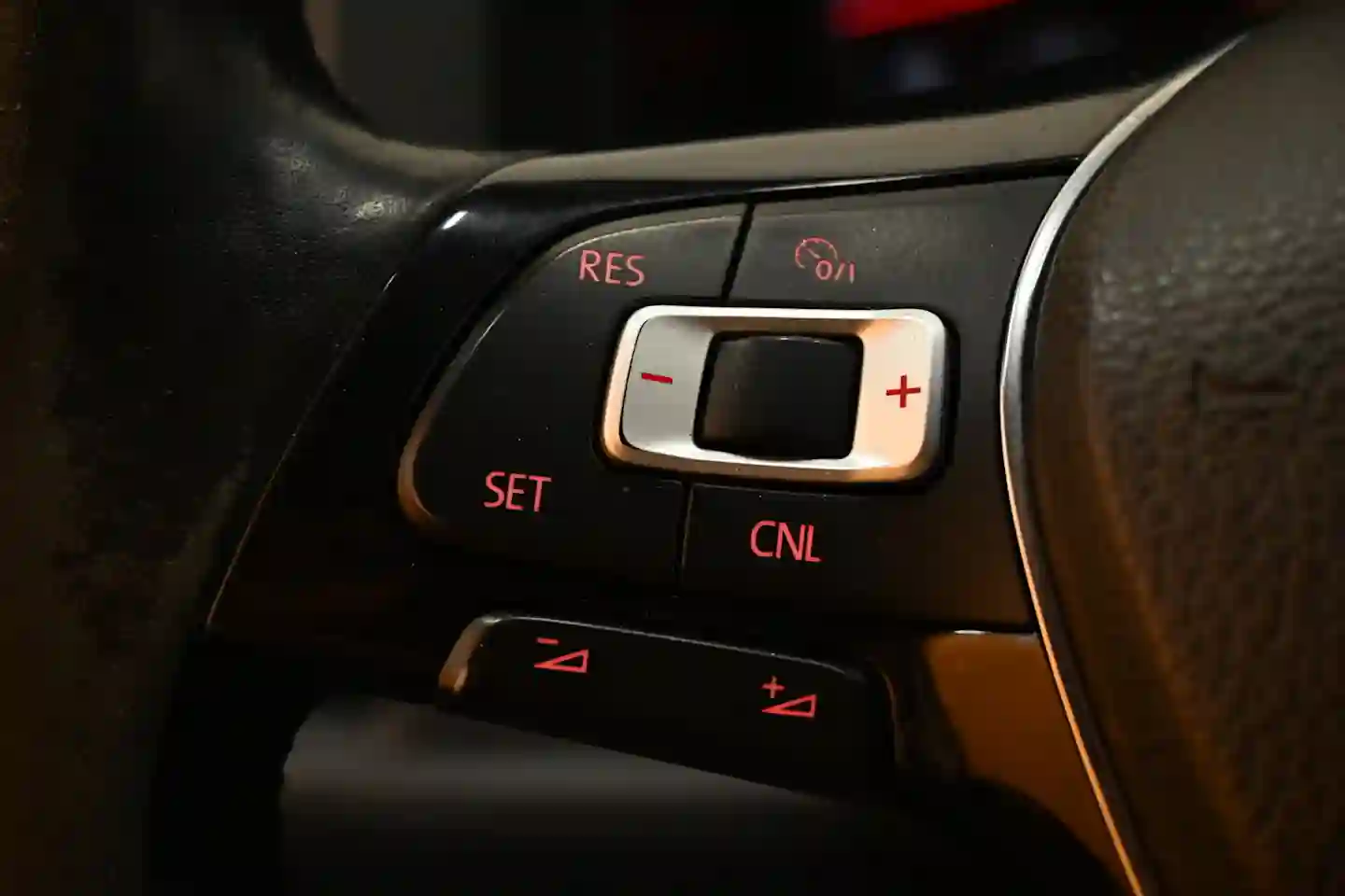 Car Image - 1S4RYQOeQbn9VoY42DLLKV