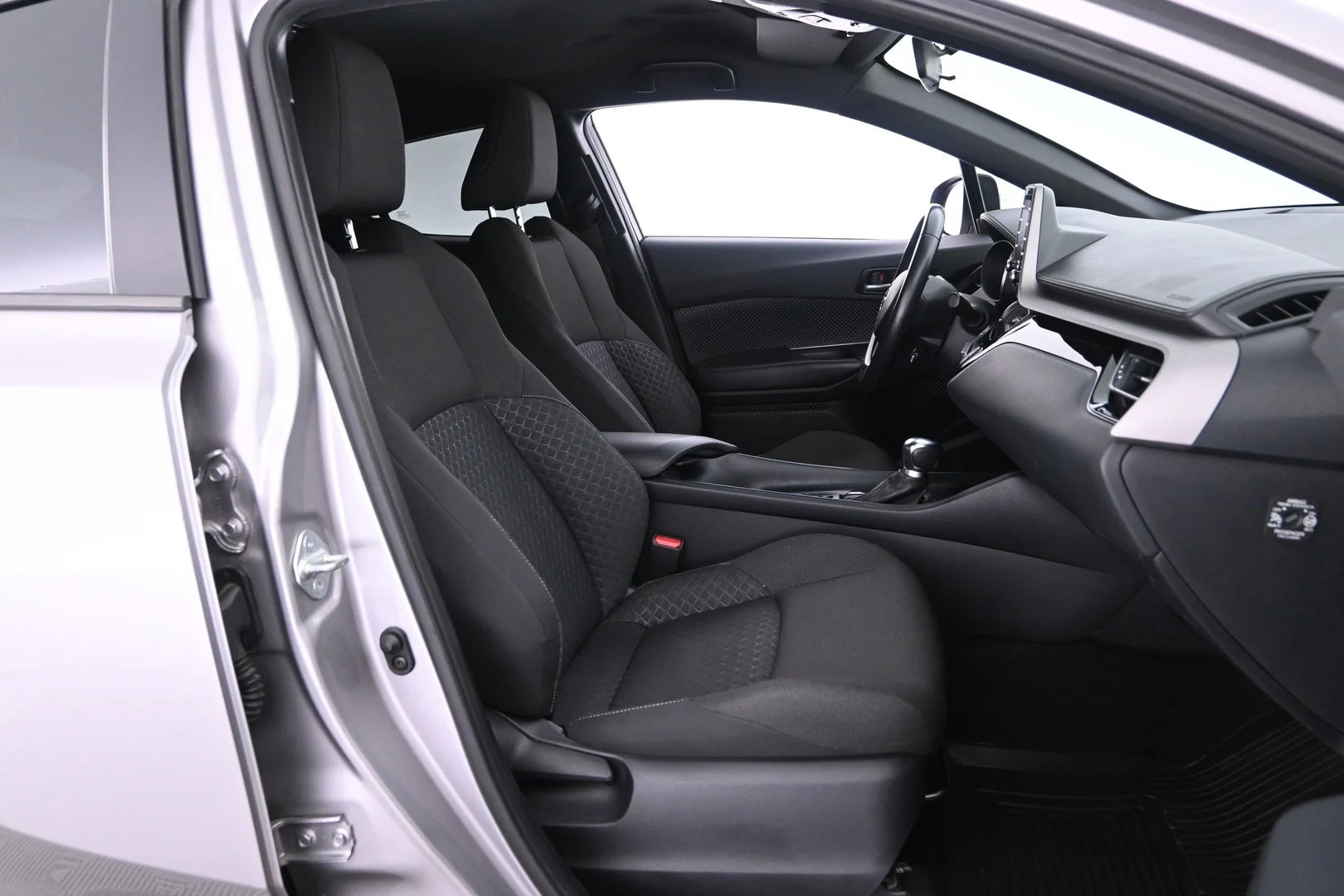 Car Image - 2Bs3ufQut2Eu9QiD56xUno