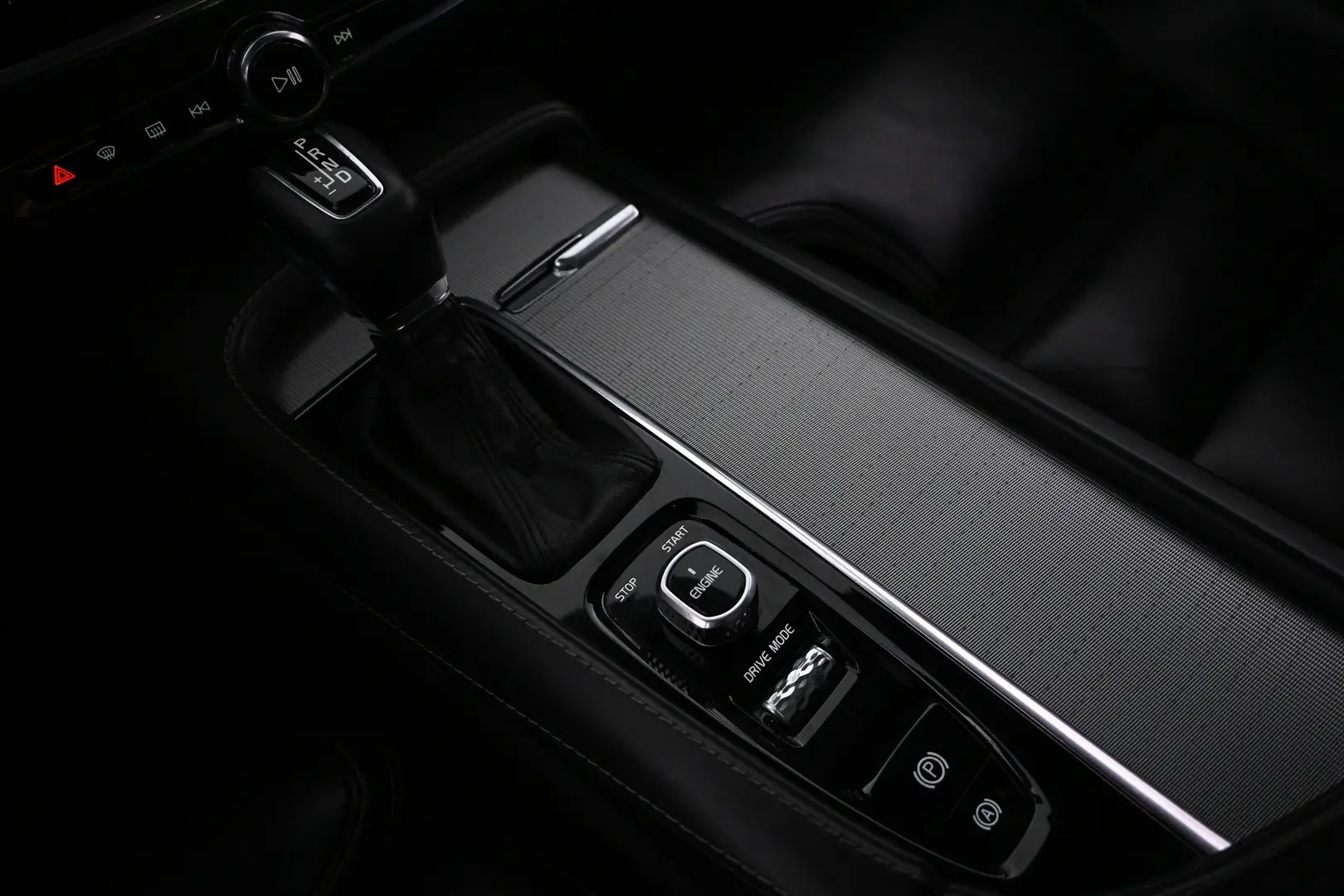 Car Image - 2IuiahSGn0QFxmOs9AmRHm