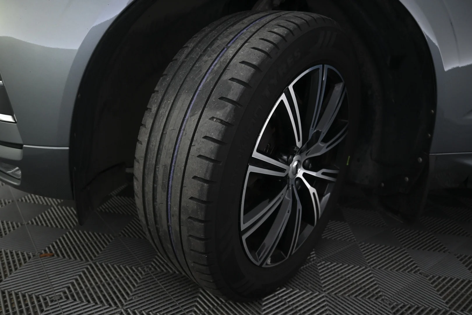 Car Image - 50HmDfjuOl4fXym6D07xak
