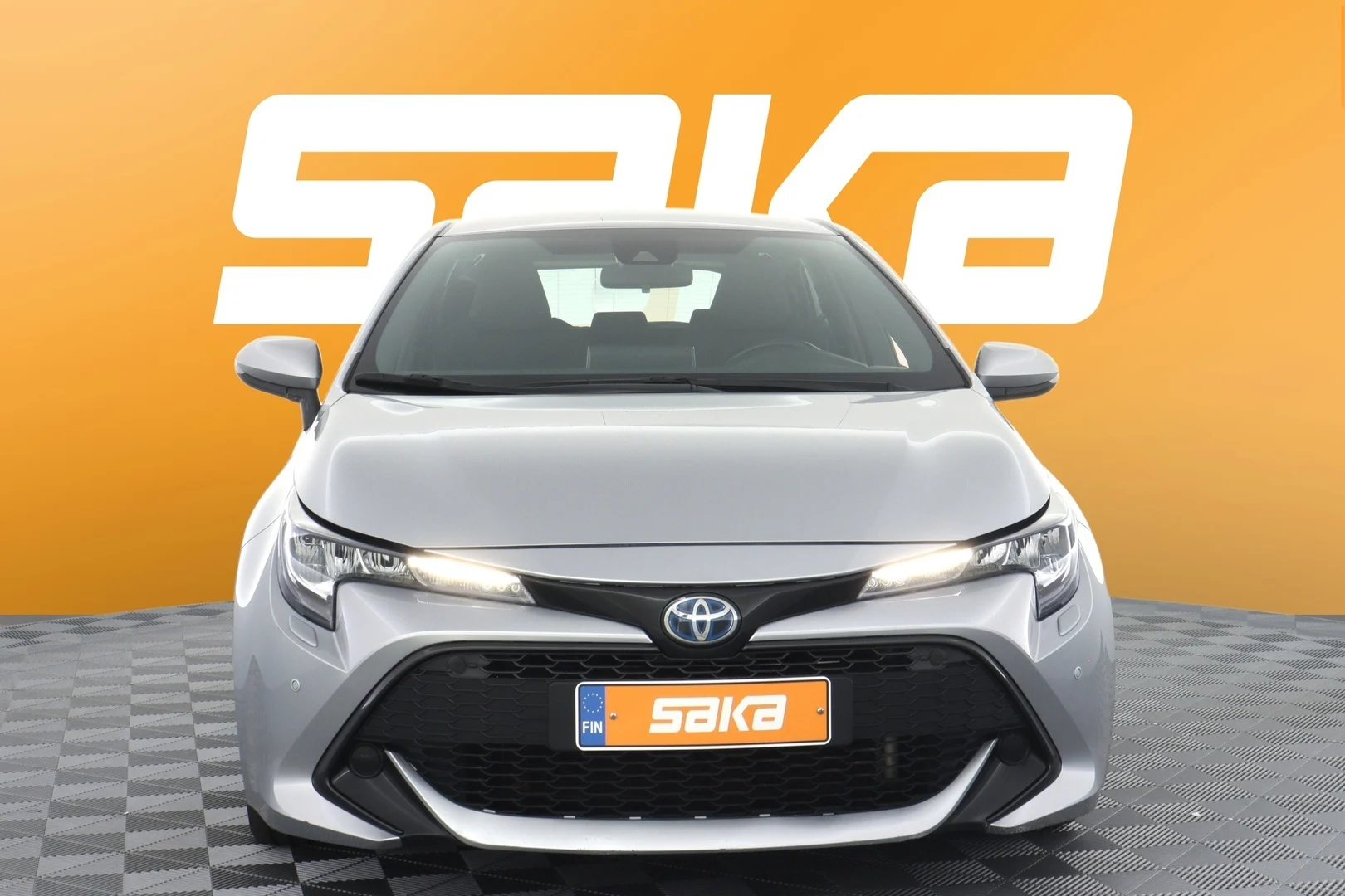 Car Image - 2F1dVe81aXbLEm91CfdXCn