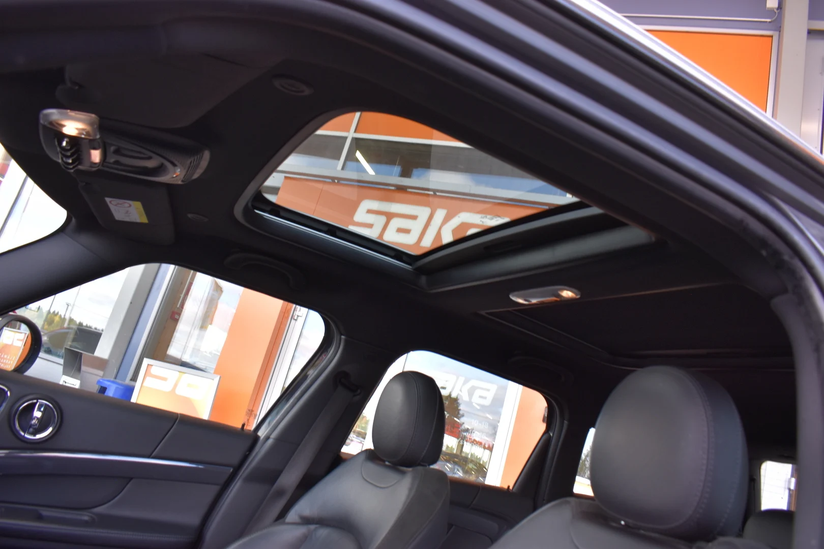 Car Image - 4swJnwbzLaYUXnEpaTSo1H