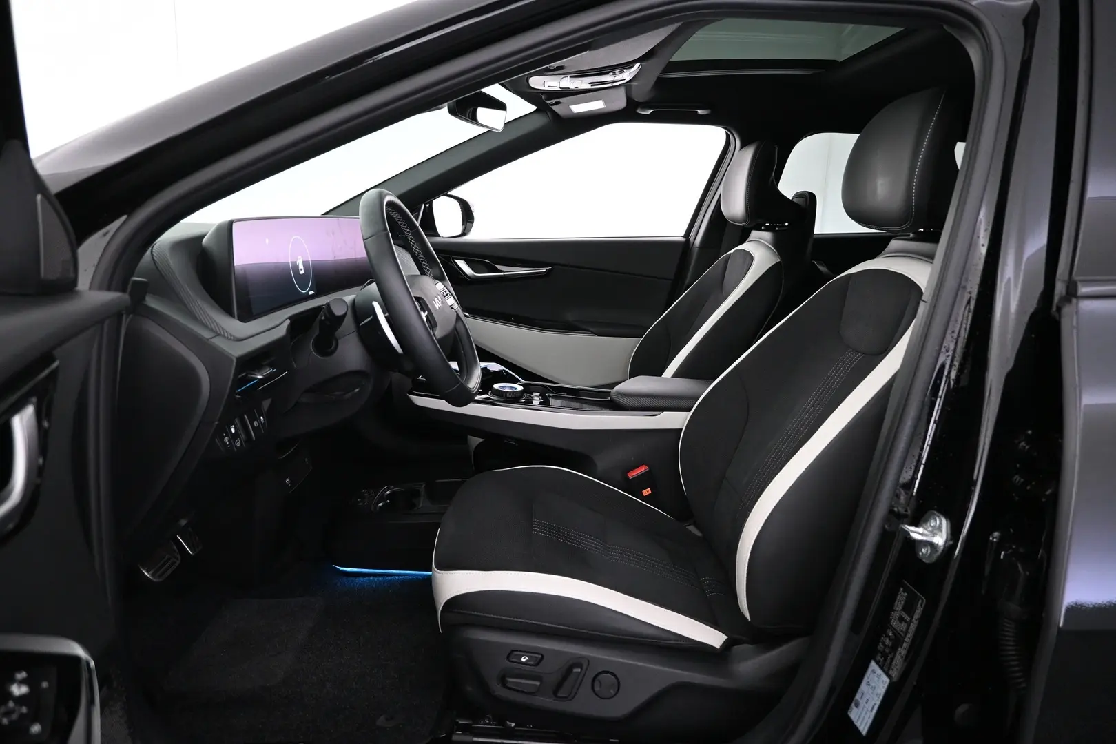 Car Image - 3TyiBY2lCol9xh9y7TNQeK