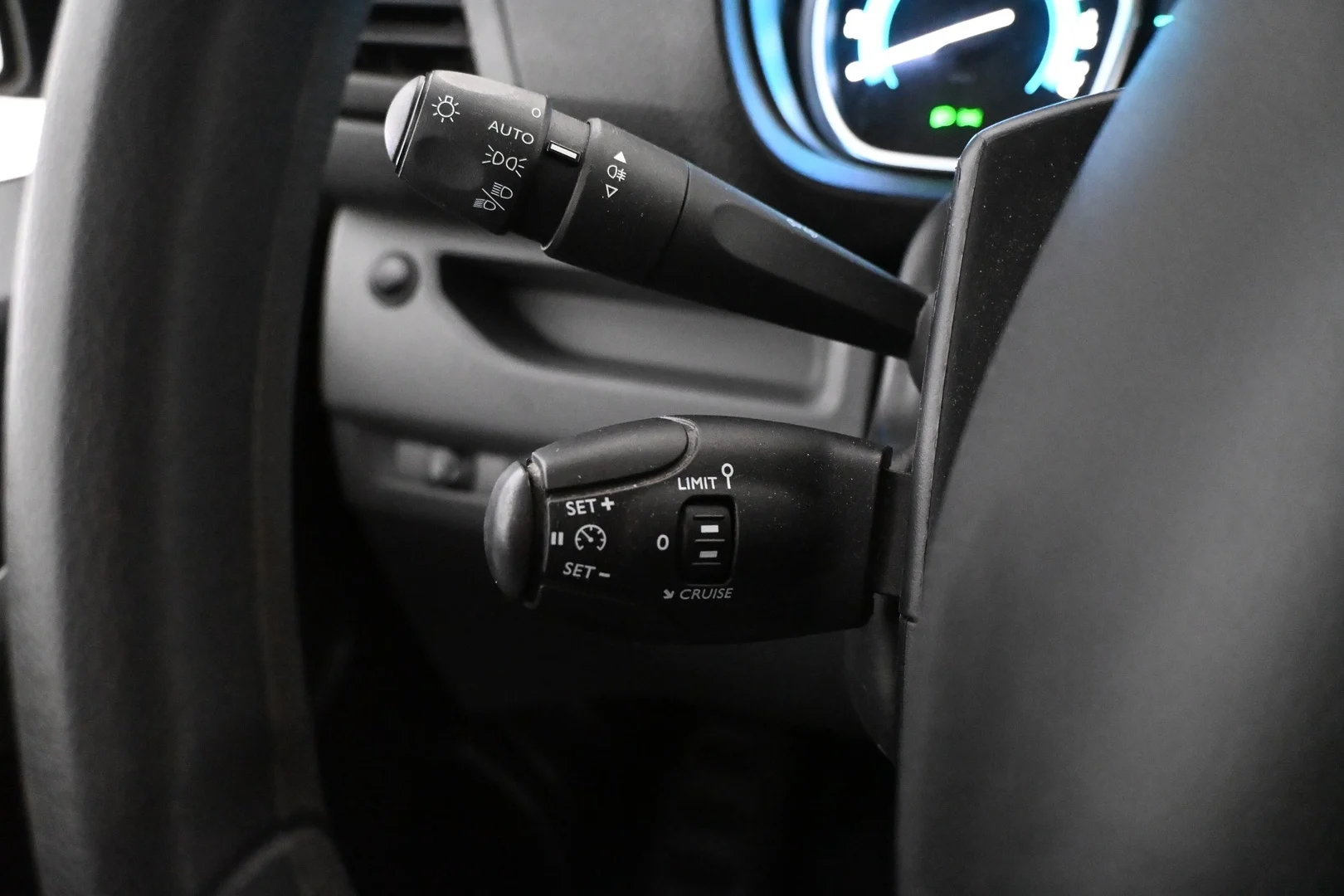 Car Image - 1lHO5GaGAEieRXZypUUPst