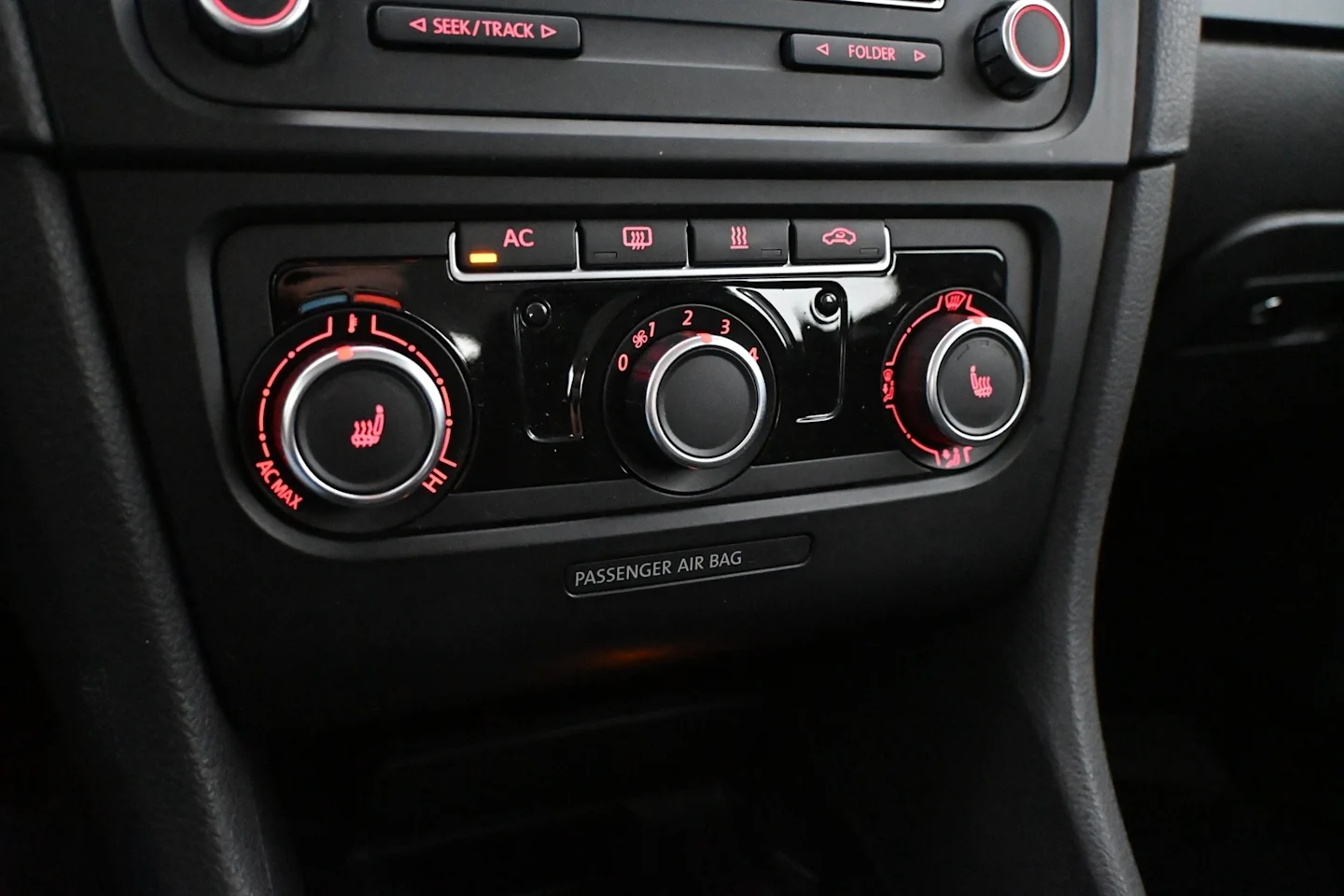 Car Image - 54WGlOsA2nQls1dANTRcZv