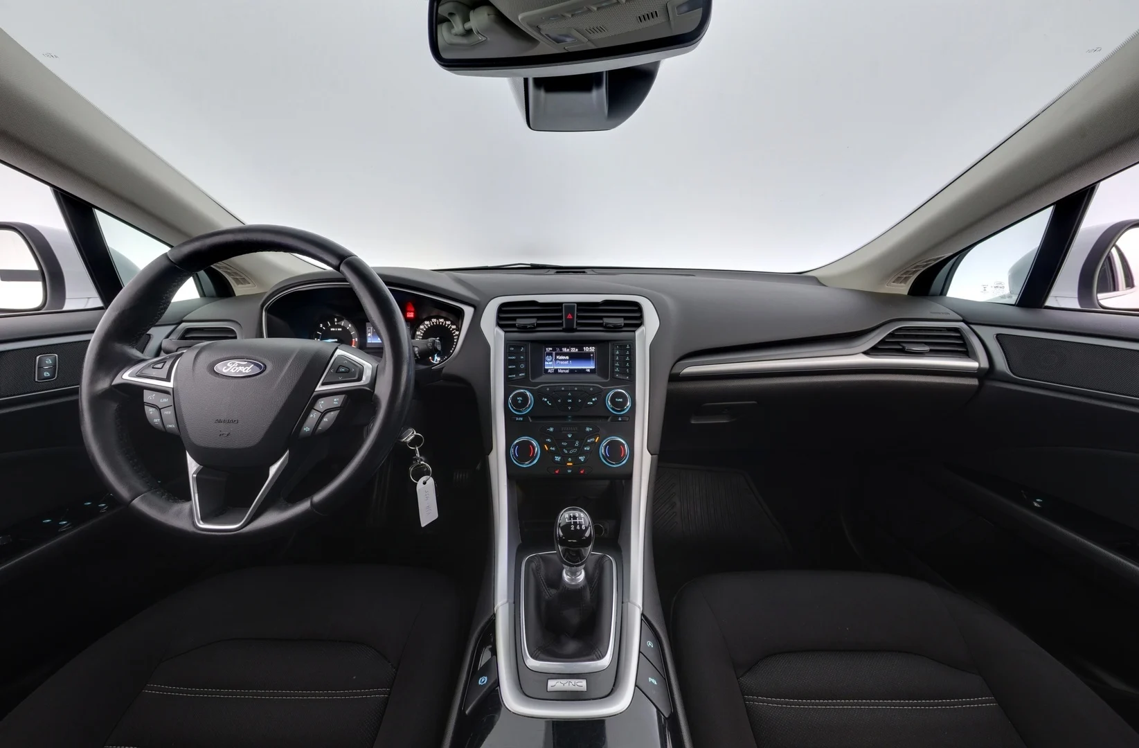 Car Image - 6fXmm6jfspcCfXrKNEWZcB
