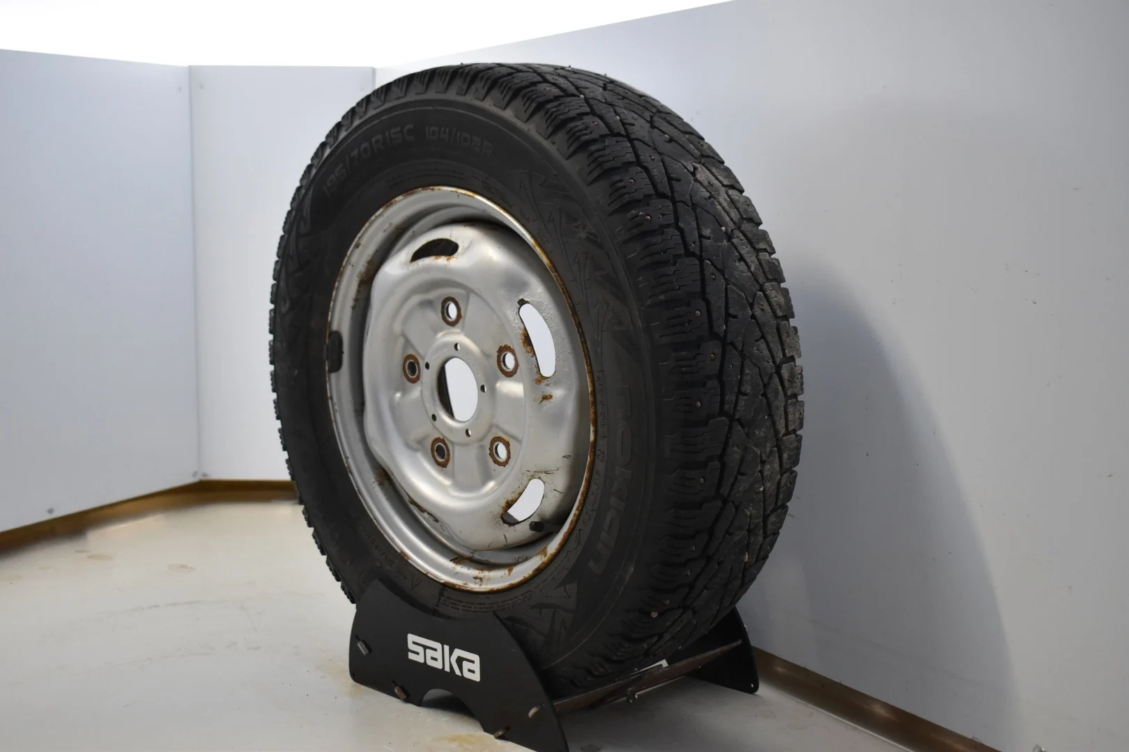 Car Image - 45rKCbx7Uk8dpKm25uwKFM