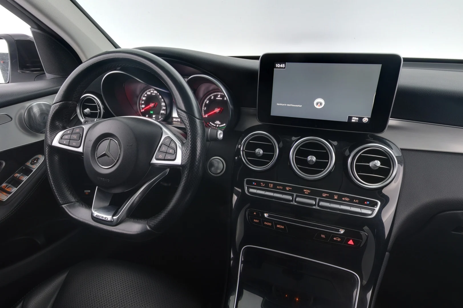 Car Image - 39Z8ZtnrqvCVq9gkvZz69k