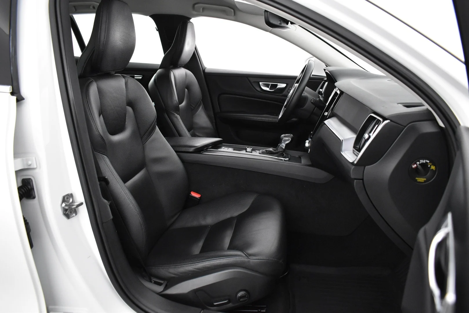 Car Image - GUBVch7mMNyPzyCuasnGS