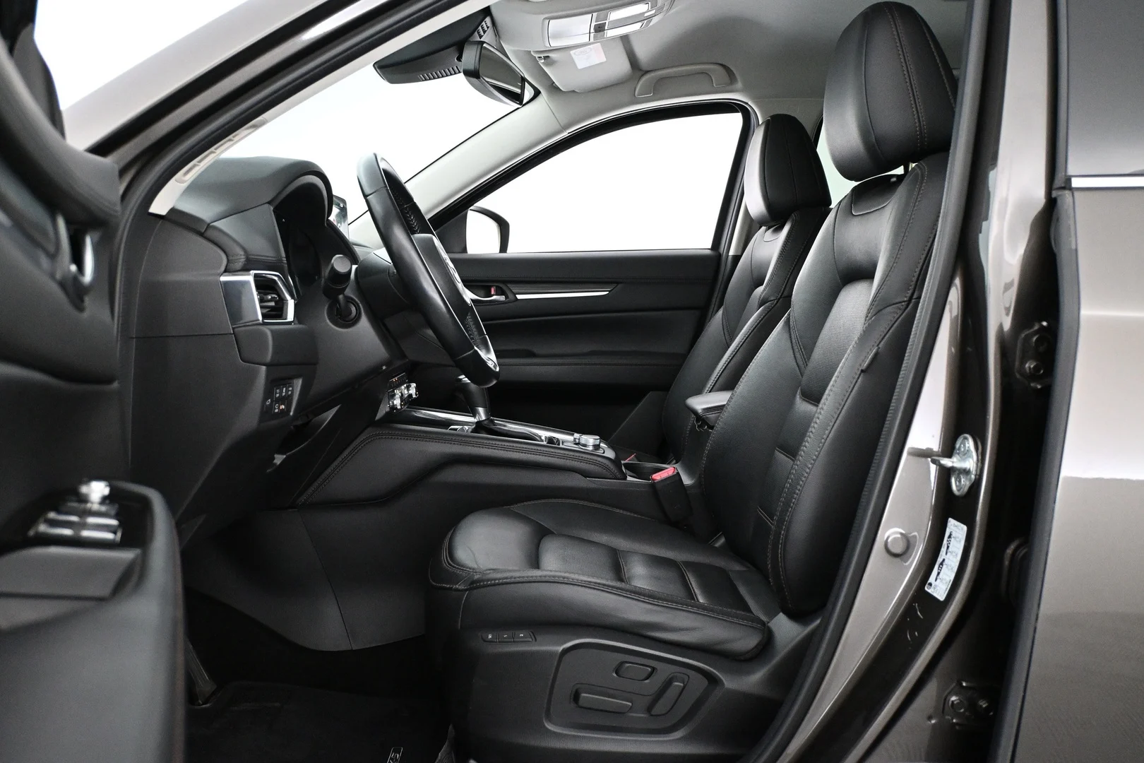 Car Image - 4jL5inM9bcaRArSigVVWUR