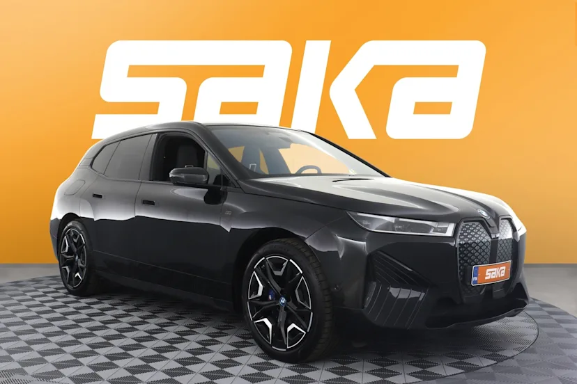 BMW IX M60