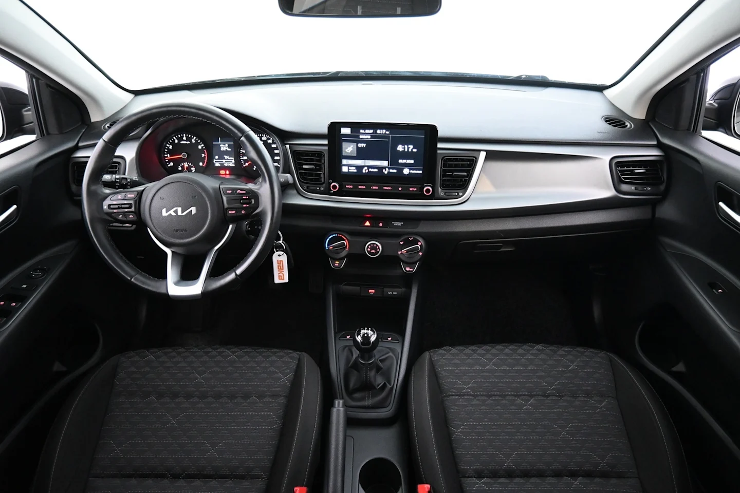 Car Image - 49x0Qn2FvZMzfIWeFQ2OZ4