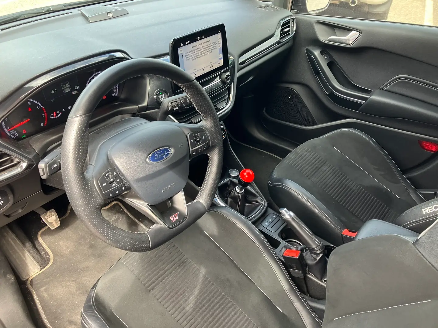 Car Image - lGGoAyvhSDsAVkwLh1gIC