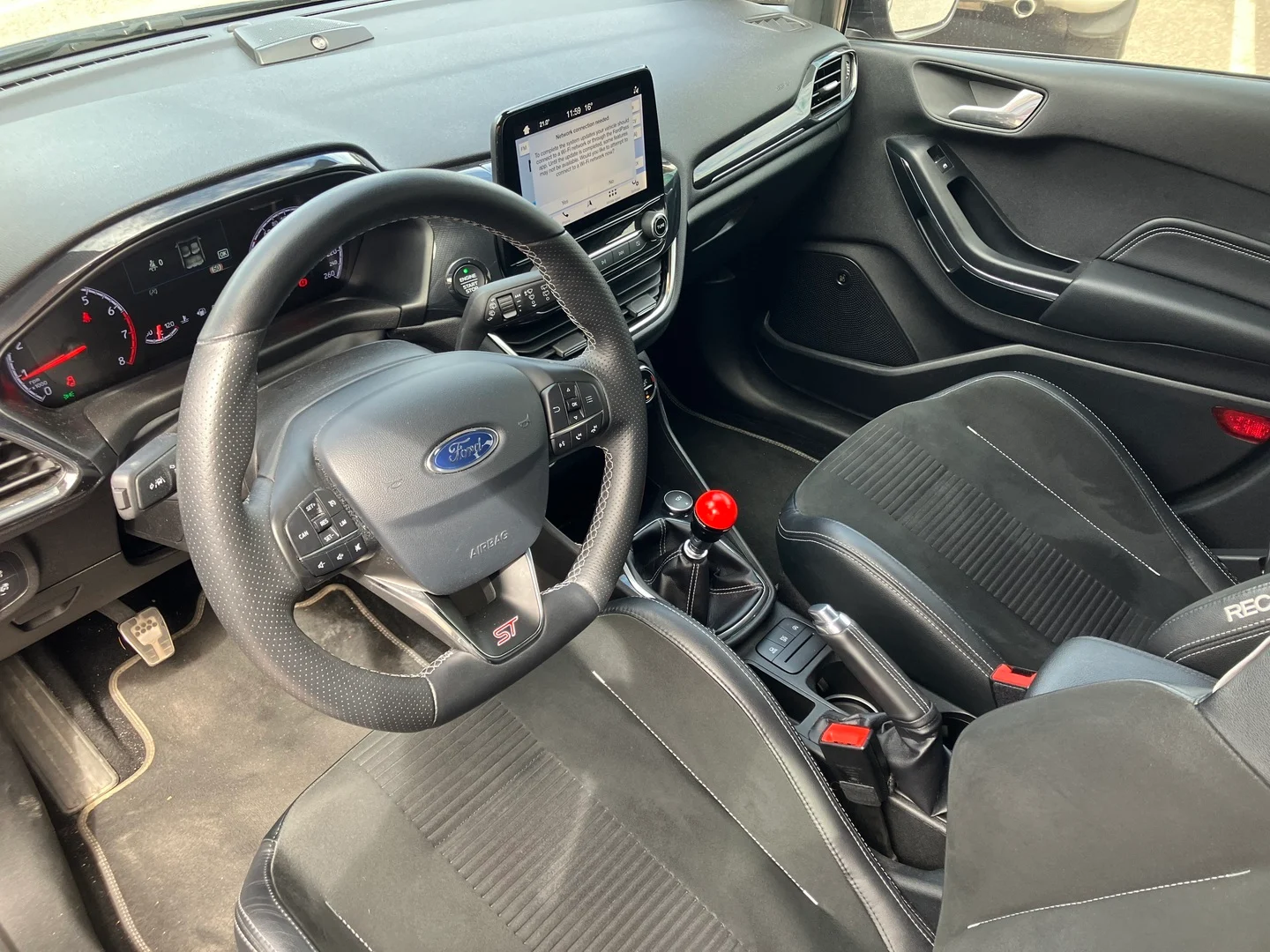 Car Image - lGGoAyvhSDsAVkwLh1gIC