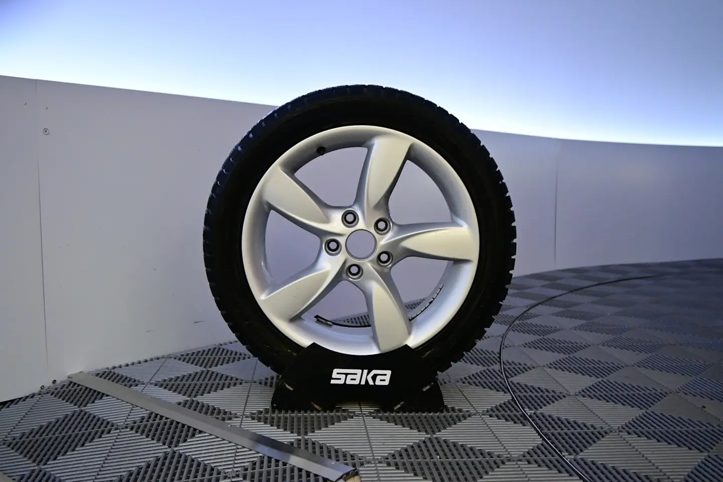 Car Image - 34mVSJTSLluSw5lxdEOEtU