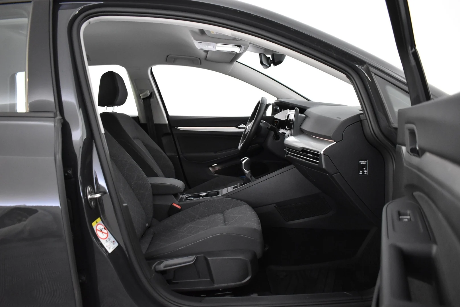 Car Image - fbnp2ioPQaIVCewCQe9zv