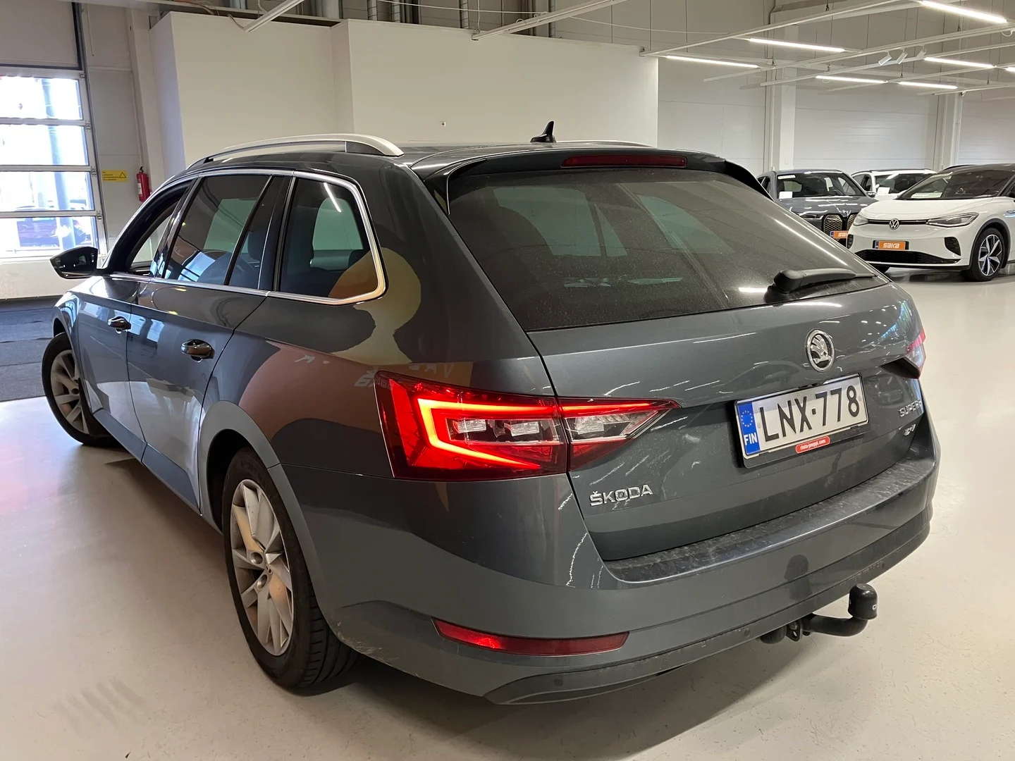 Car Image - xh0X1cJVC1wIfPbObPSBX