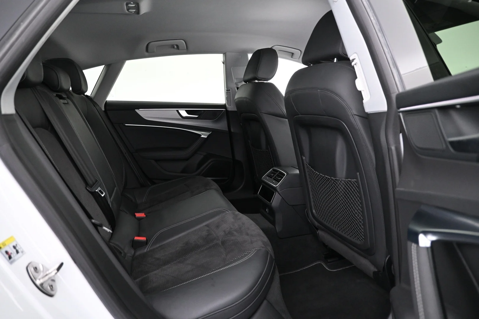 Car Image - 1d1uNj2IZlHZIcy83l1yTR
