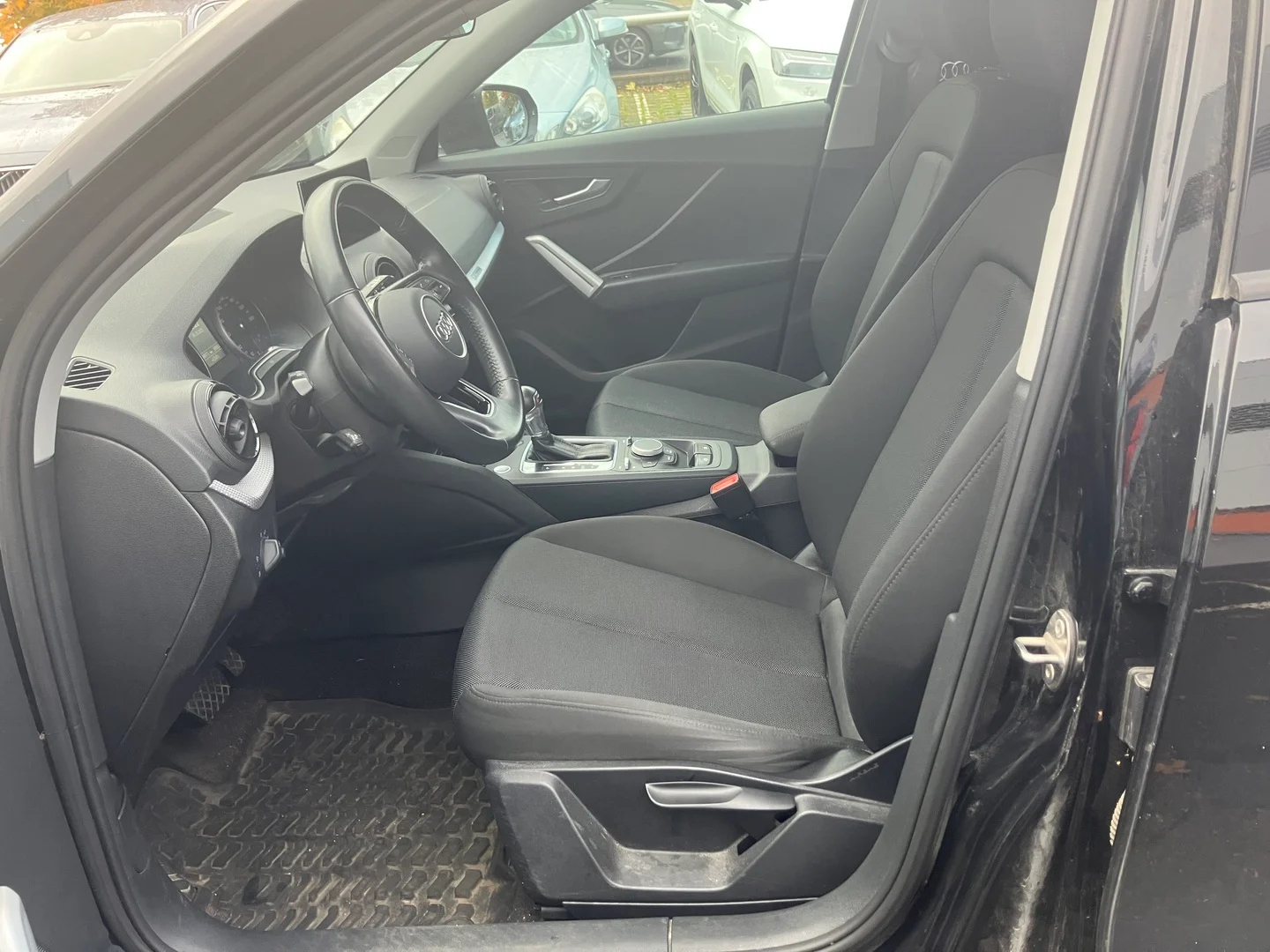 Car Image - 2MweTbS8jo9eRacxFHokqT