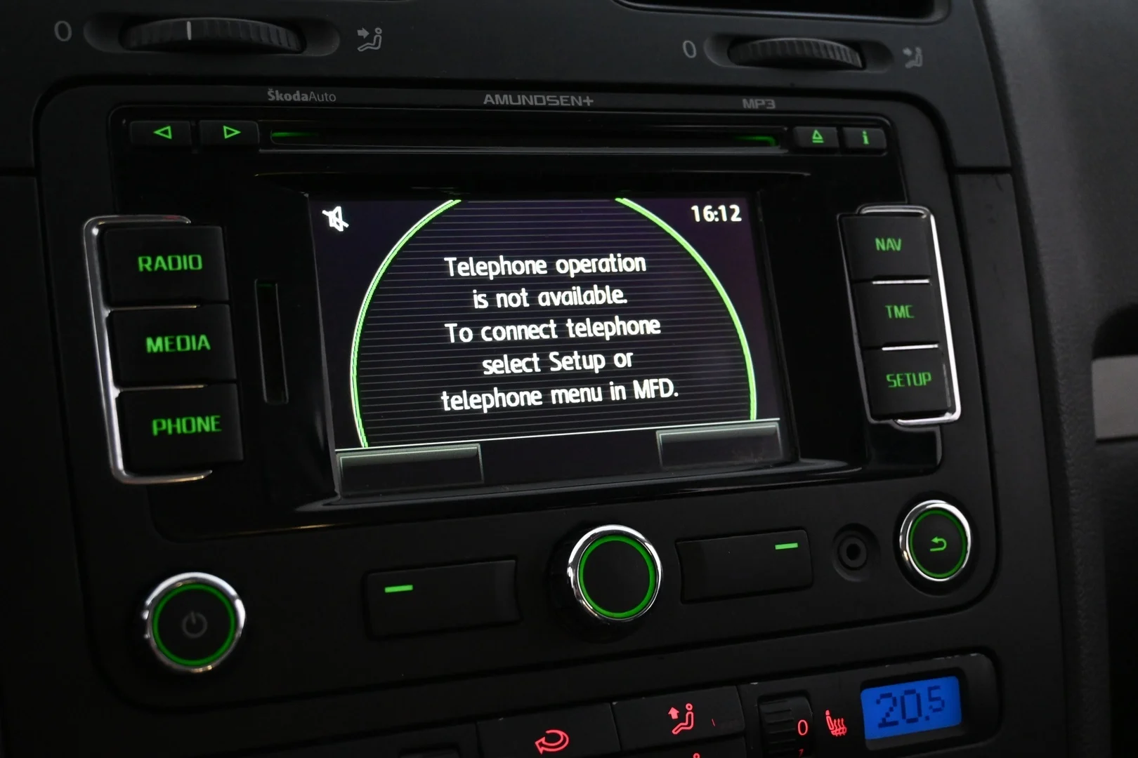 Car Image - 3fLz224NpxAEfJ5rzdVtey