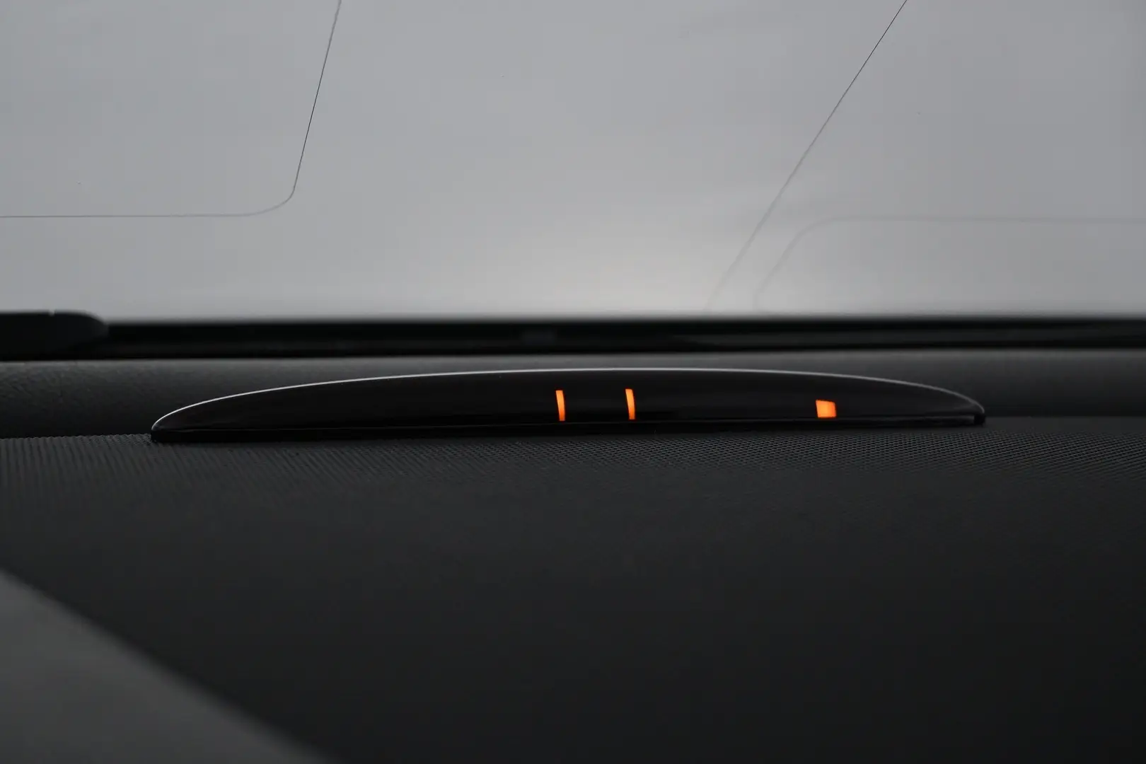 Car Image - 2hdfZvKU2KWDXYLrg5gasz