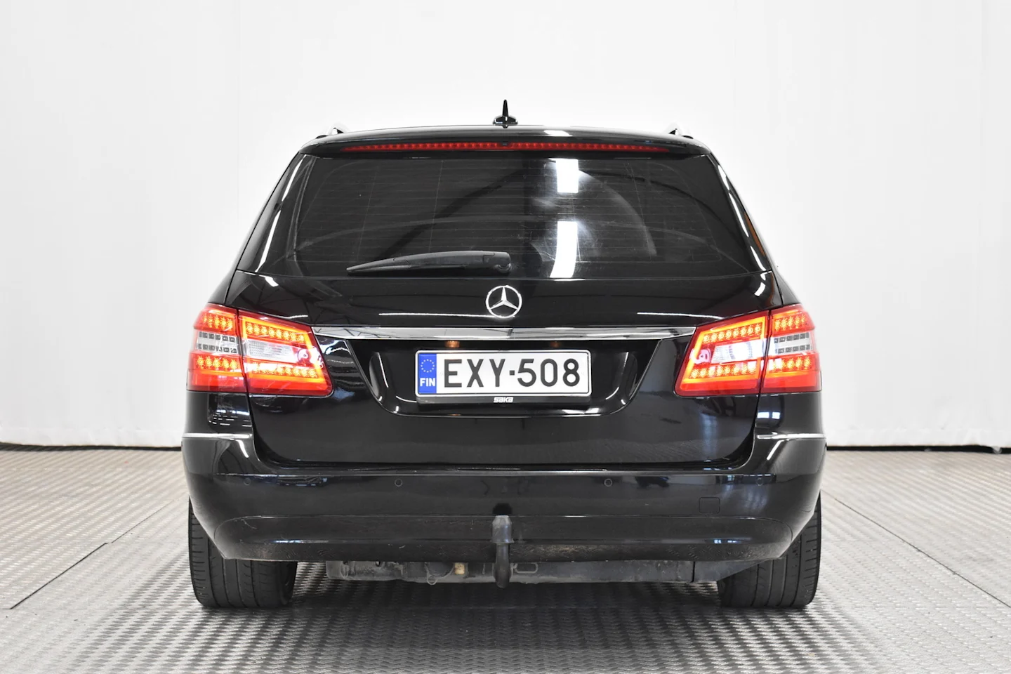Car Image - 7GsNynn5njjkXayuJrk2b6