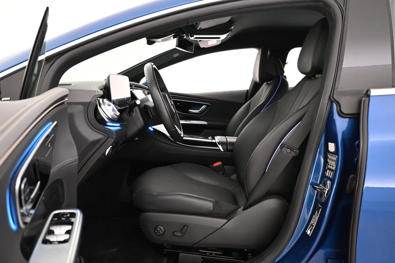 Car Image - 5LissfvYgwBpZxQ9PFOnBz