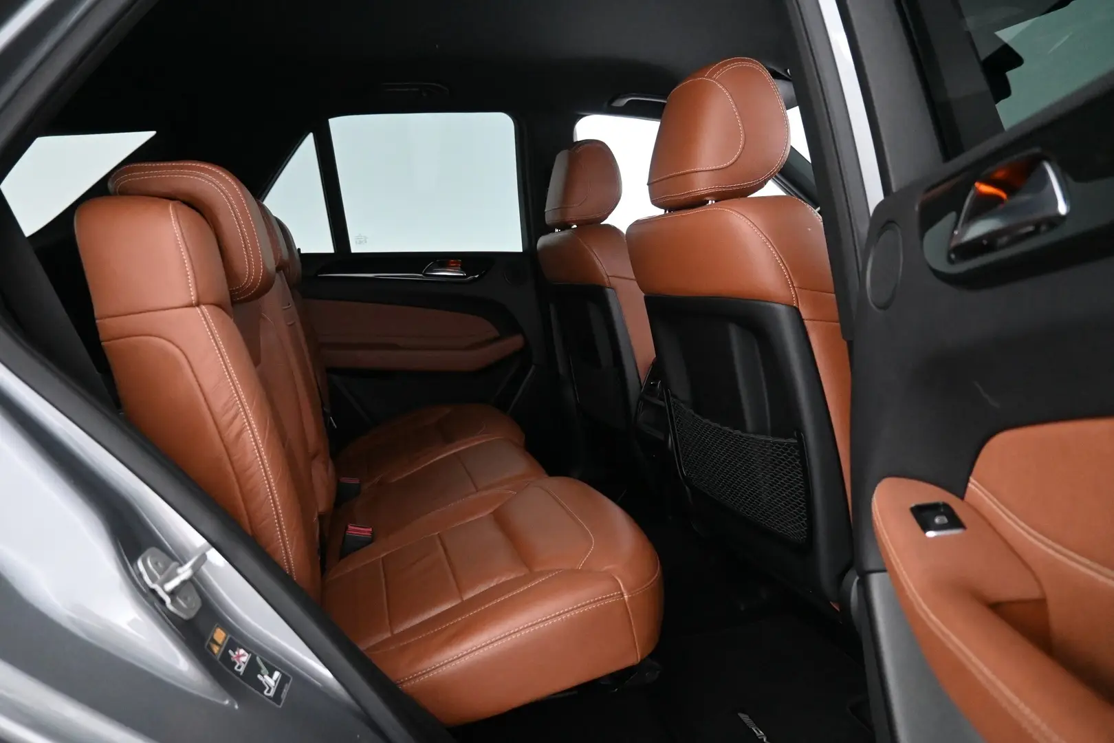 Car Image - 48q6xSqn4uulk5SGxpsdjL