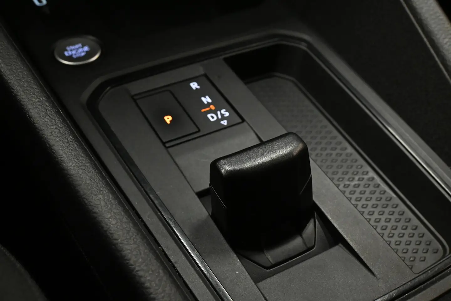 Car Image - 6Ko13nTWgRUmE88sMdcM3J