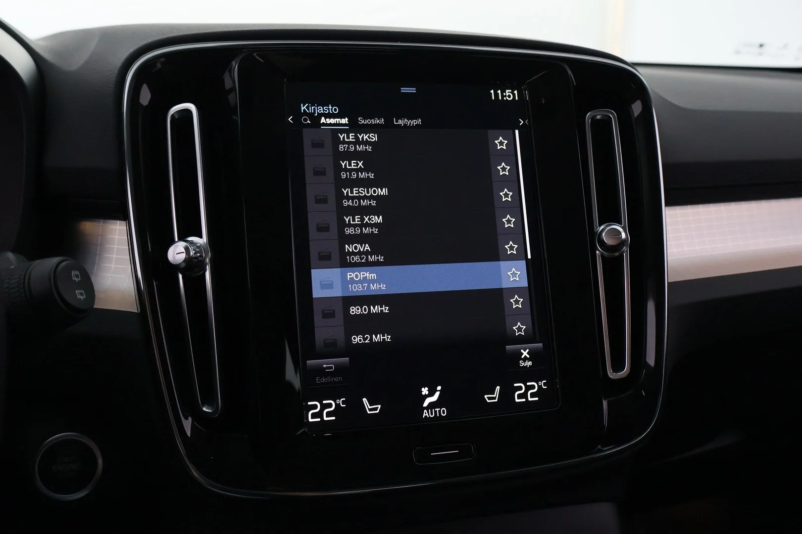 Car Image - 40dtQzLDzg7l5wRealjv08