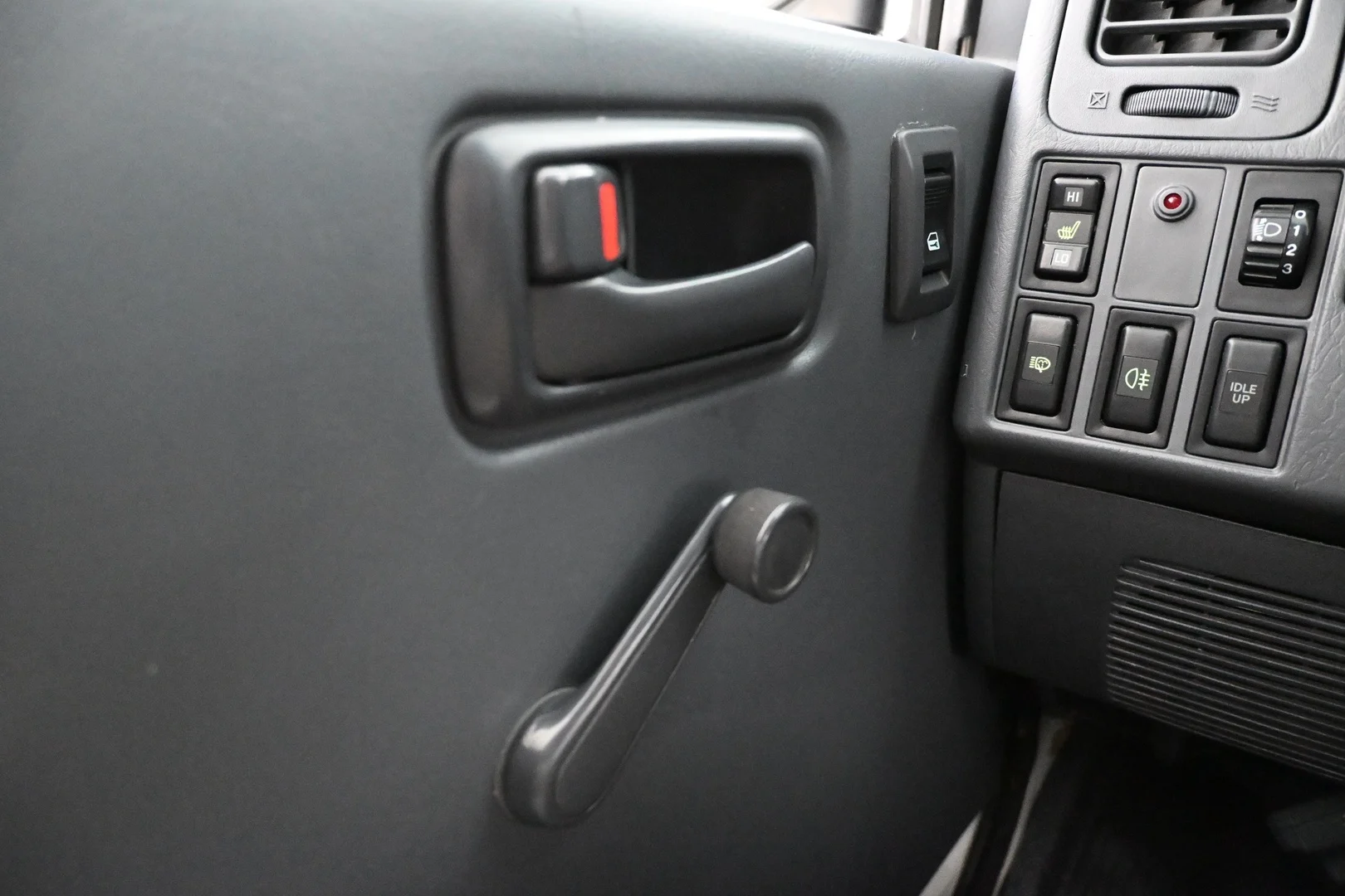 Car Image - 6OJVjCGjBGmeIBbIczKr4h