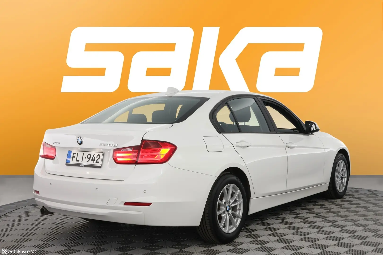 Car Image - dL6kL8kPbdXfSG6r5TzPE