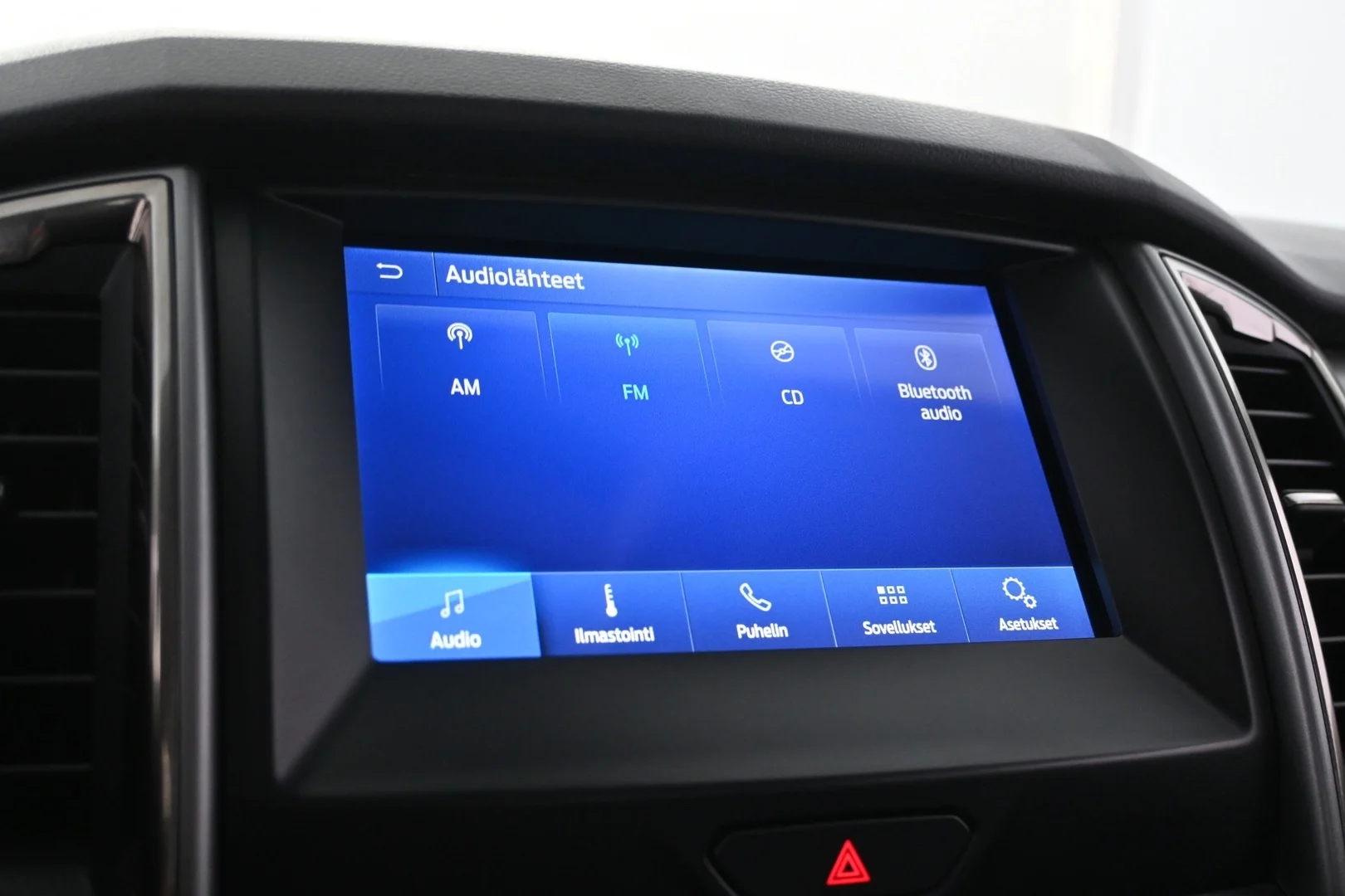Car Image - 4Hjt2OnYxOB5Xma1R1MIsO