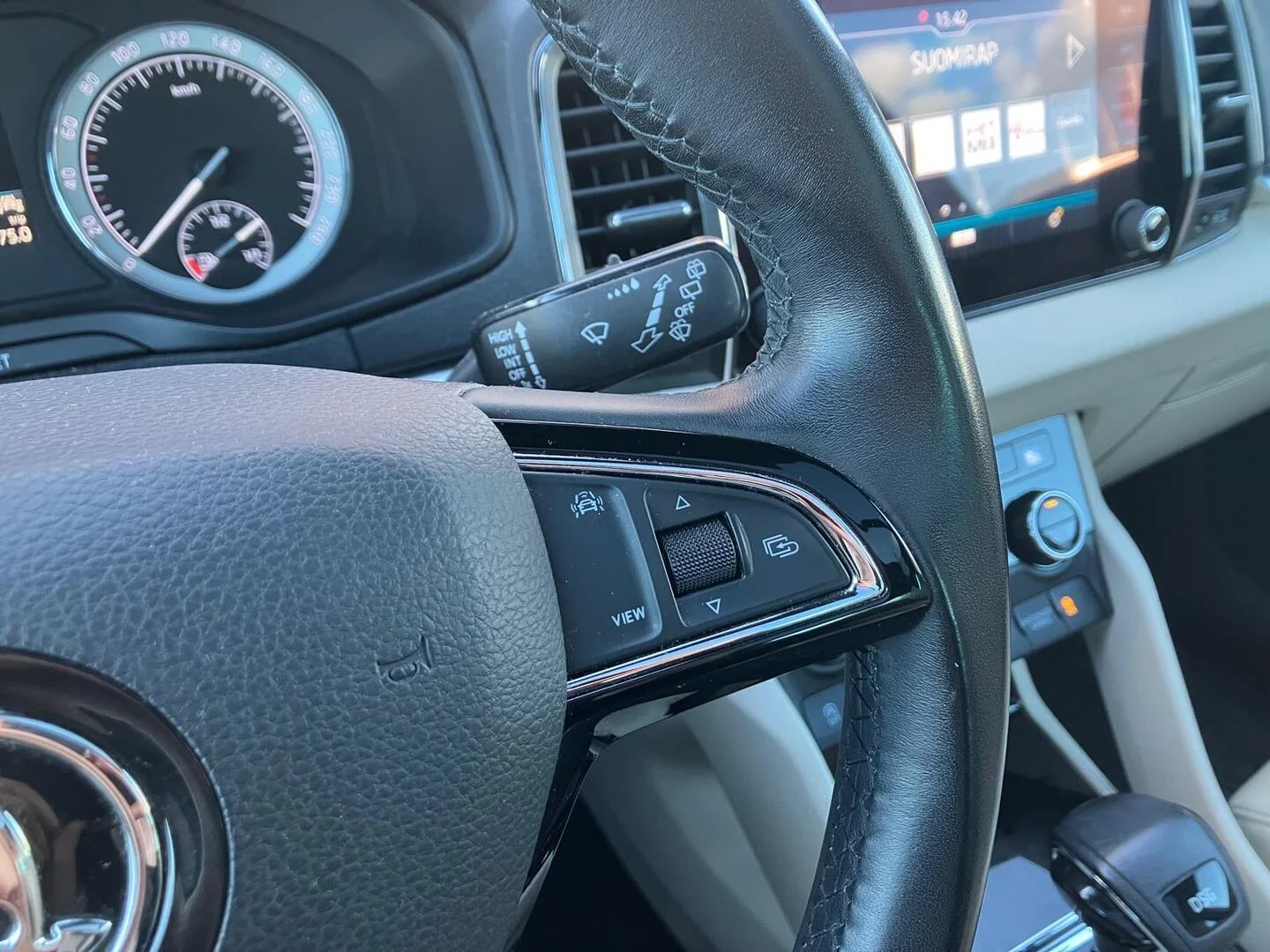 Car Image - 2tbXpgsljlo8fvcXOFptb6