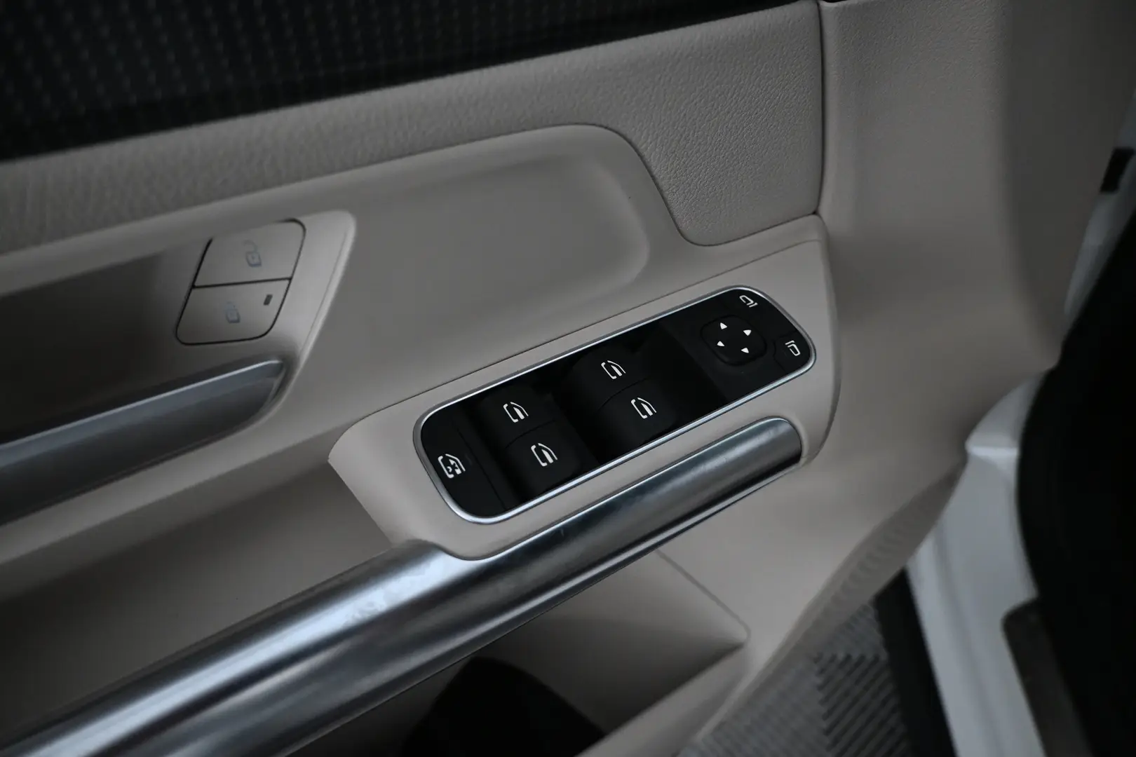 Car Image - 30gPjhBa4MxeWAivRdTW1z