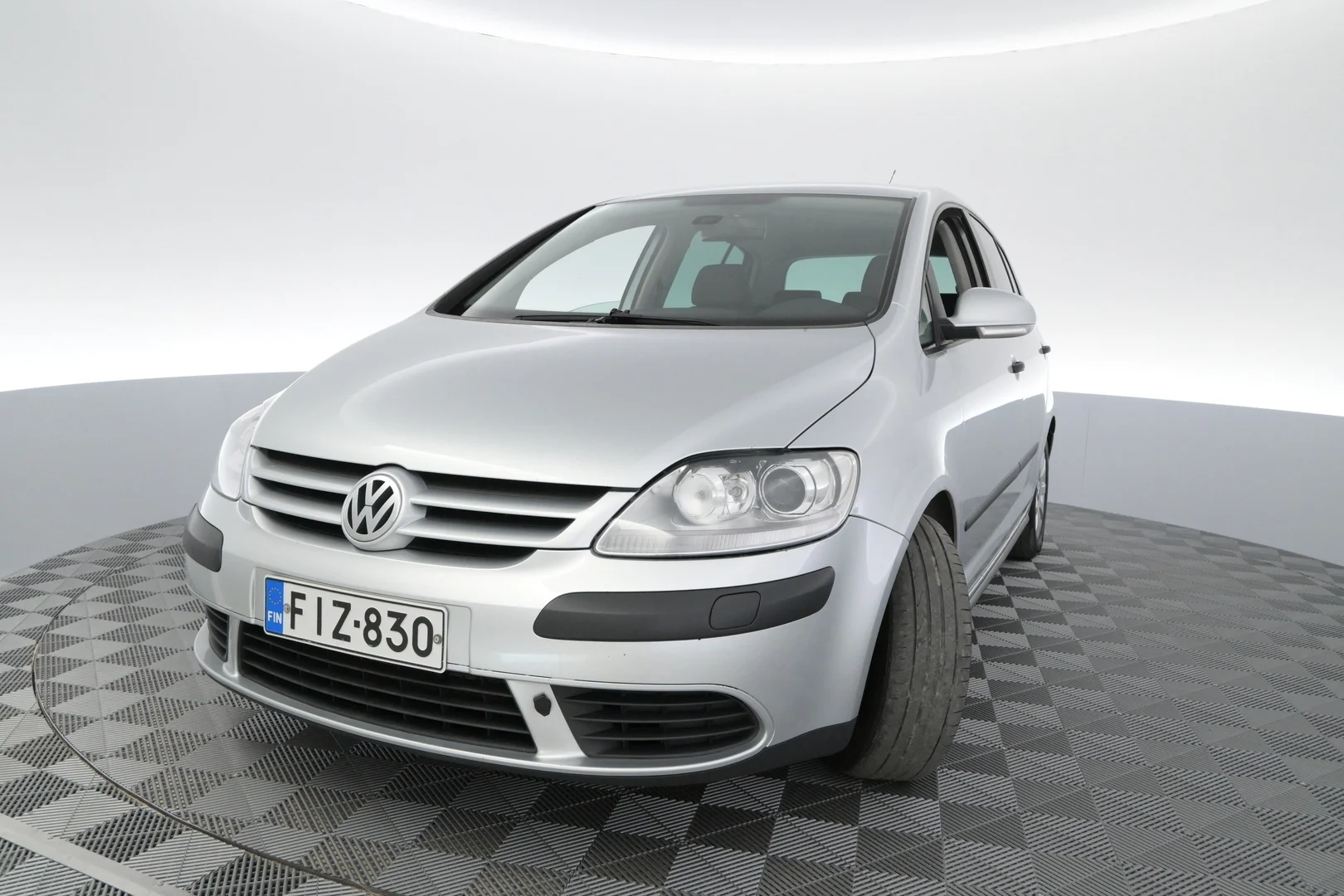 Car Image - 1QFRDAf5HP0jSsJGTCnHBB