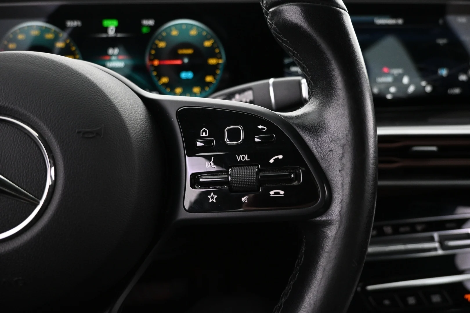 Car Image - 1rVbxTNUEjTBgsxqZ1nUWX