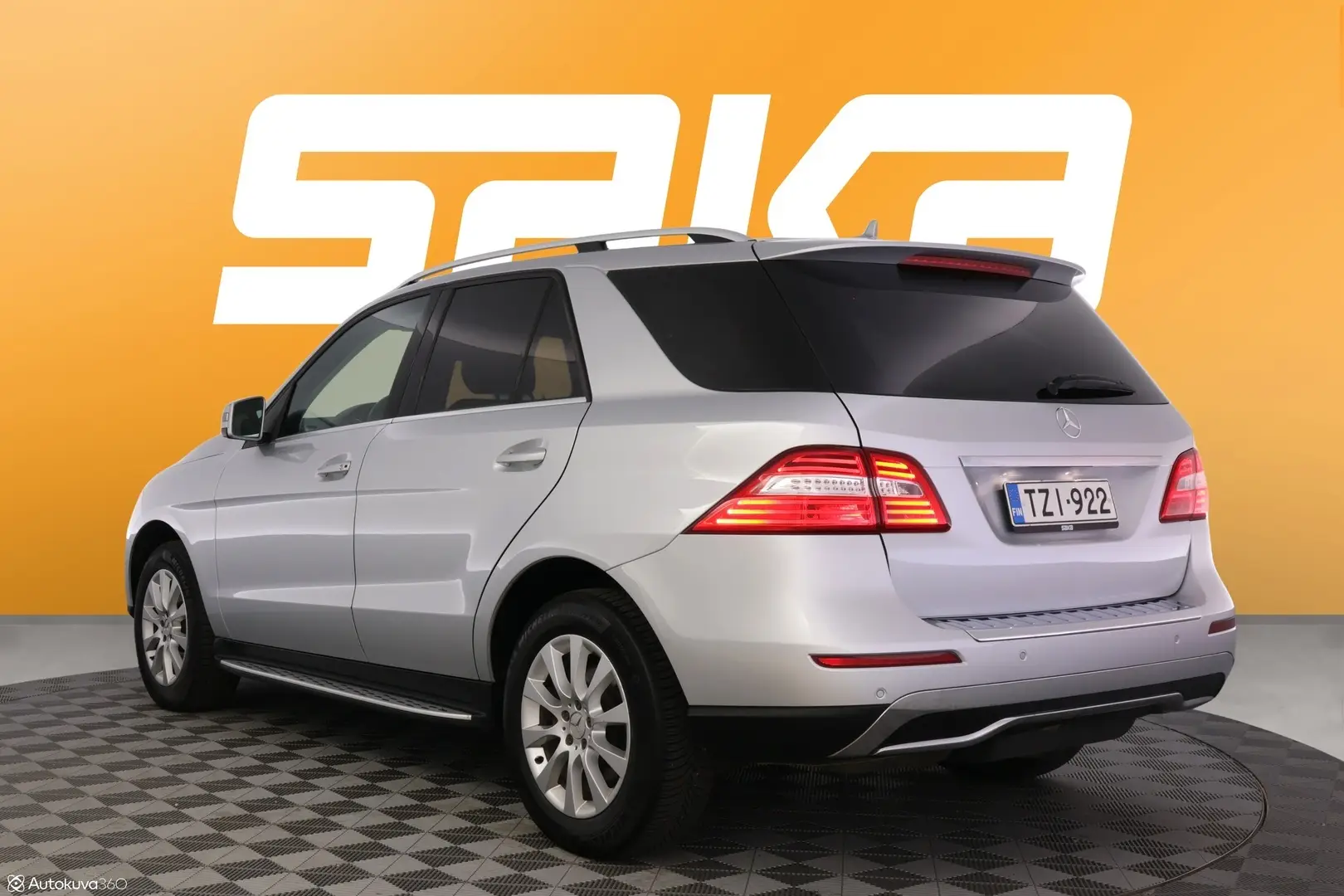 Car Image - 6YQSxz7IgjvL1UqUZ3Oho4